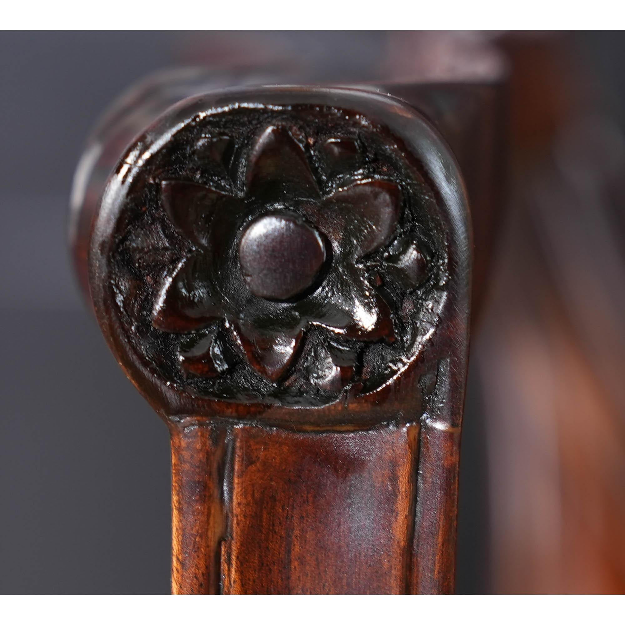 Sedie da pranzo con schienale a trifoglio, set da 10 in vendita 1