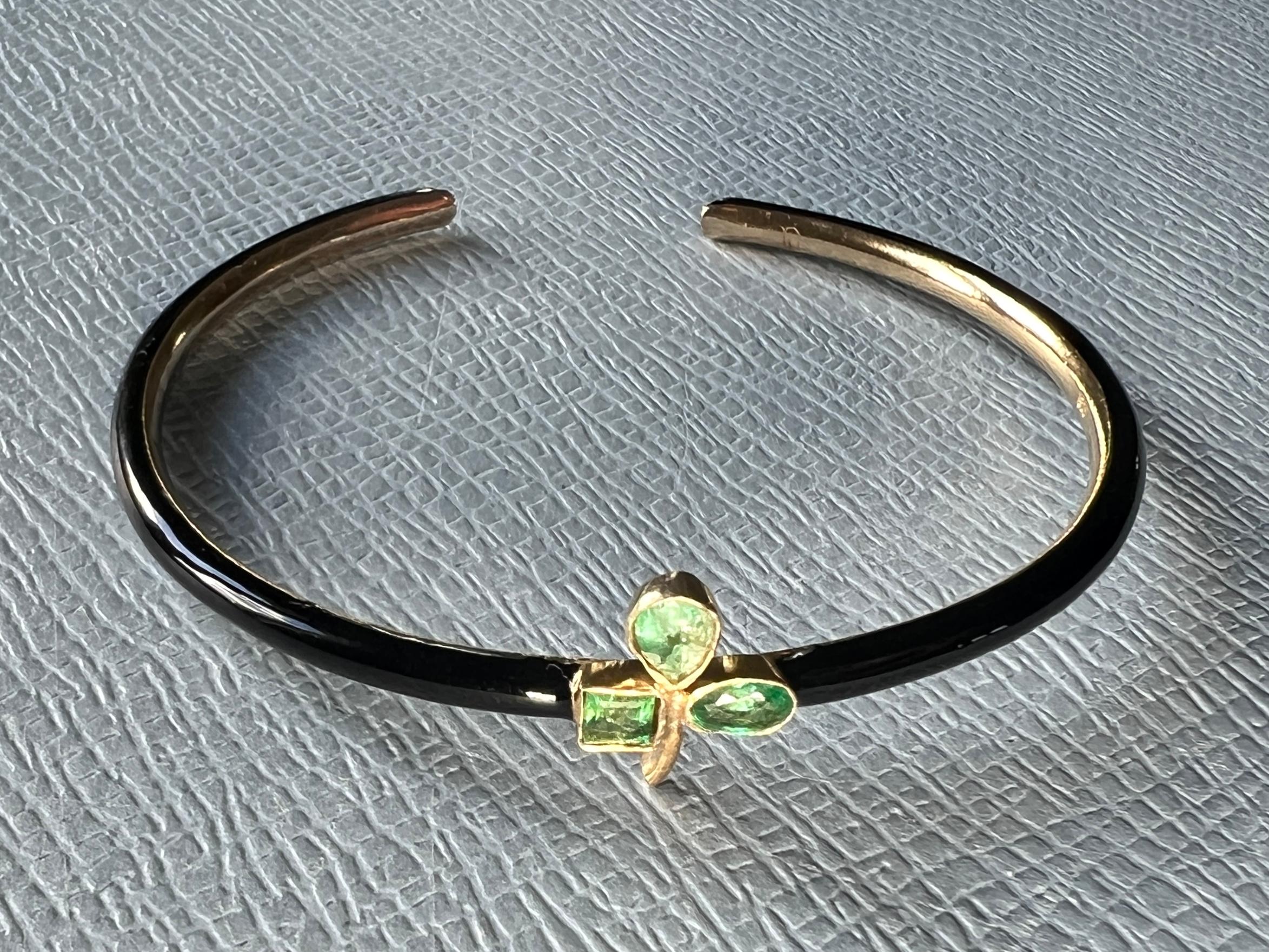 Bracelet Clover Bangle Emerald Black Enamel Pour femmes en vente