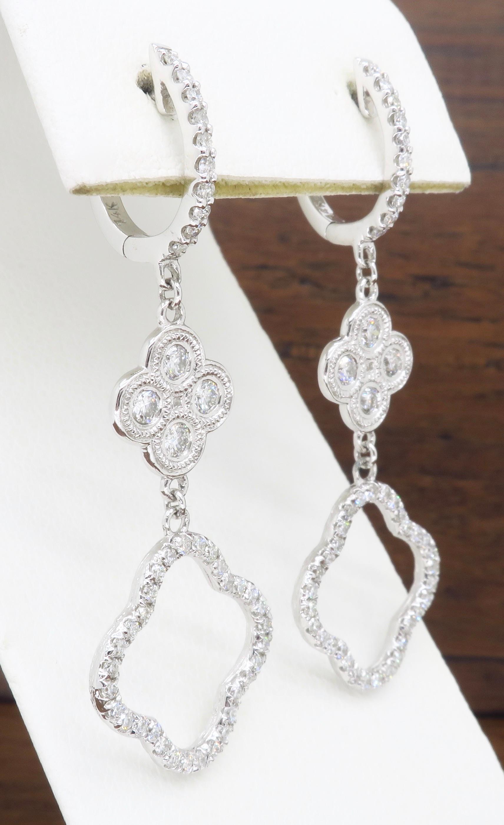 Clover Diamond Chandelier Drop Earrings In New Condition In Webster, NY