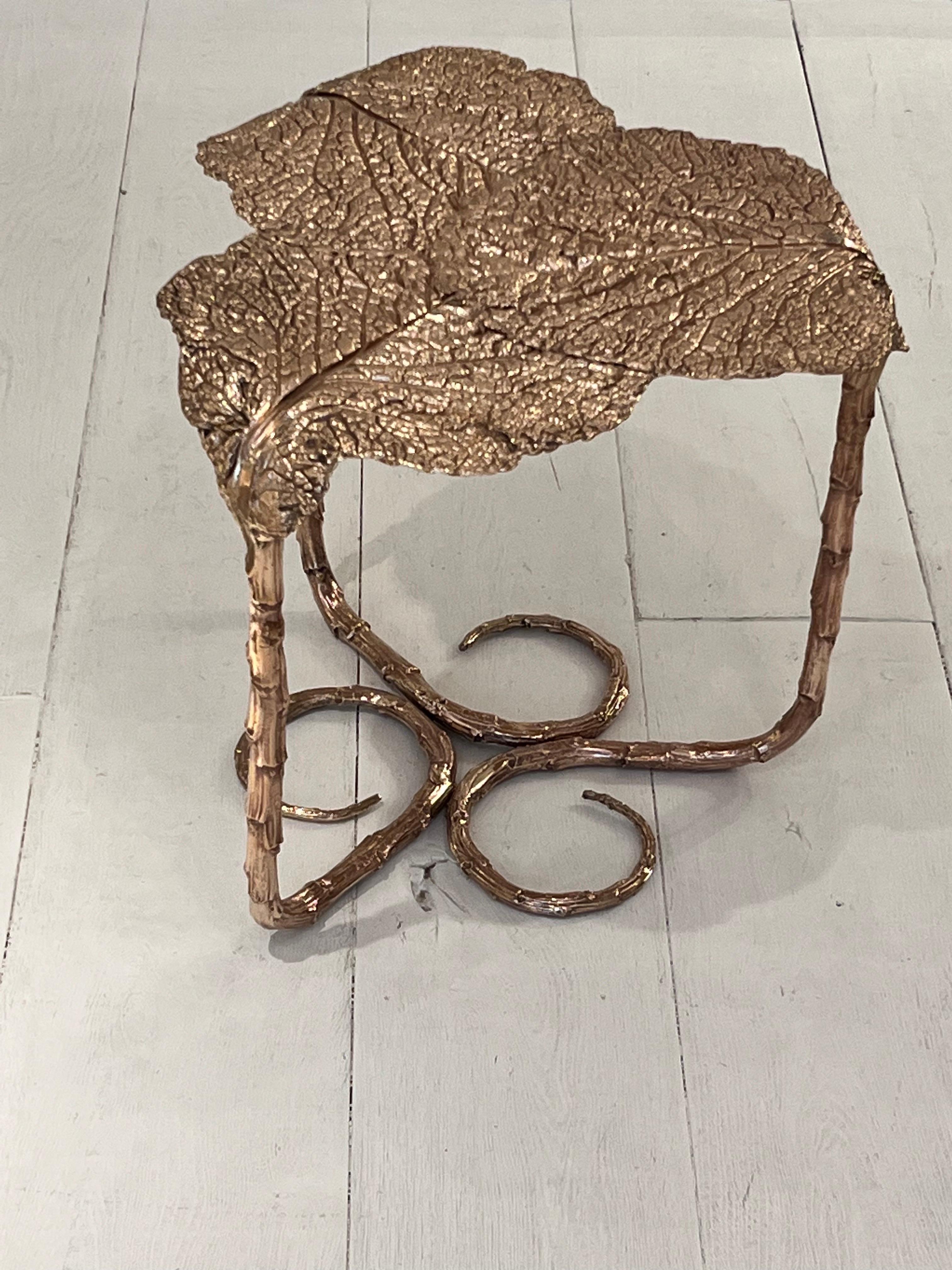 Clover III Side Table by Clotilde Ancarani  In Excellent Condition For Sale In Saint-Ouen, FR