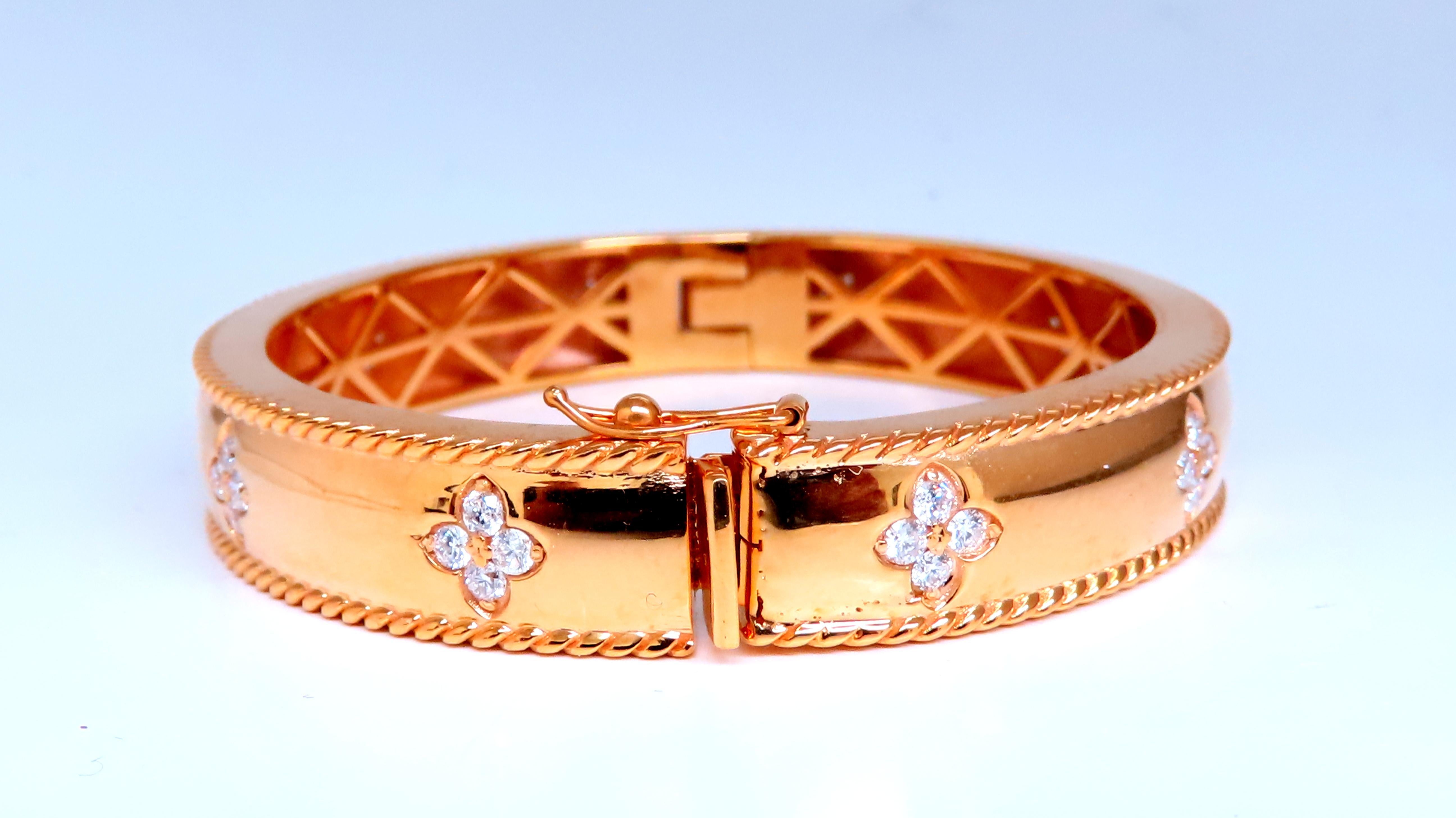 Diamanten Klee Massiv-Armreif
1,40ct natürliche Diamanten
Rundungen, Vollschnitt brillant
G-Farbe Vs-2 Klarheit
14kt Gelbgold
49.6 Gramm
Innen: 2,25 Zoll x 2 Zoll
Oberseite: 0,38 Zoll breit
$16.000 Schätzung wird begleitet