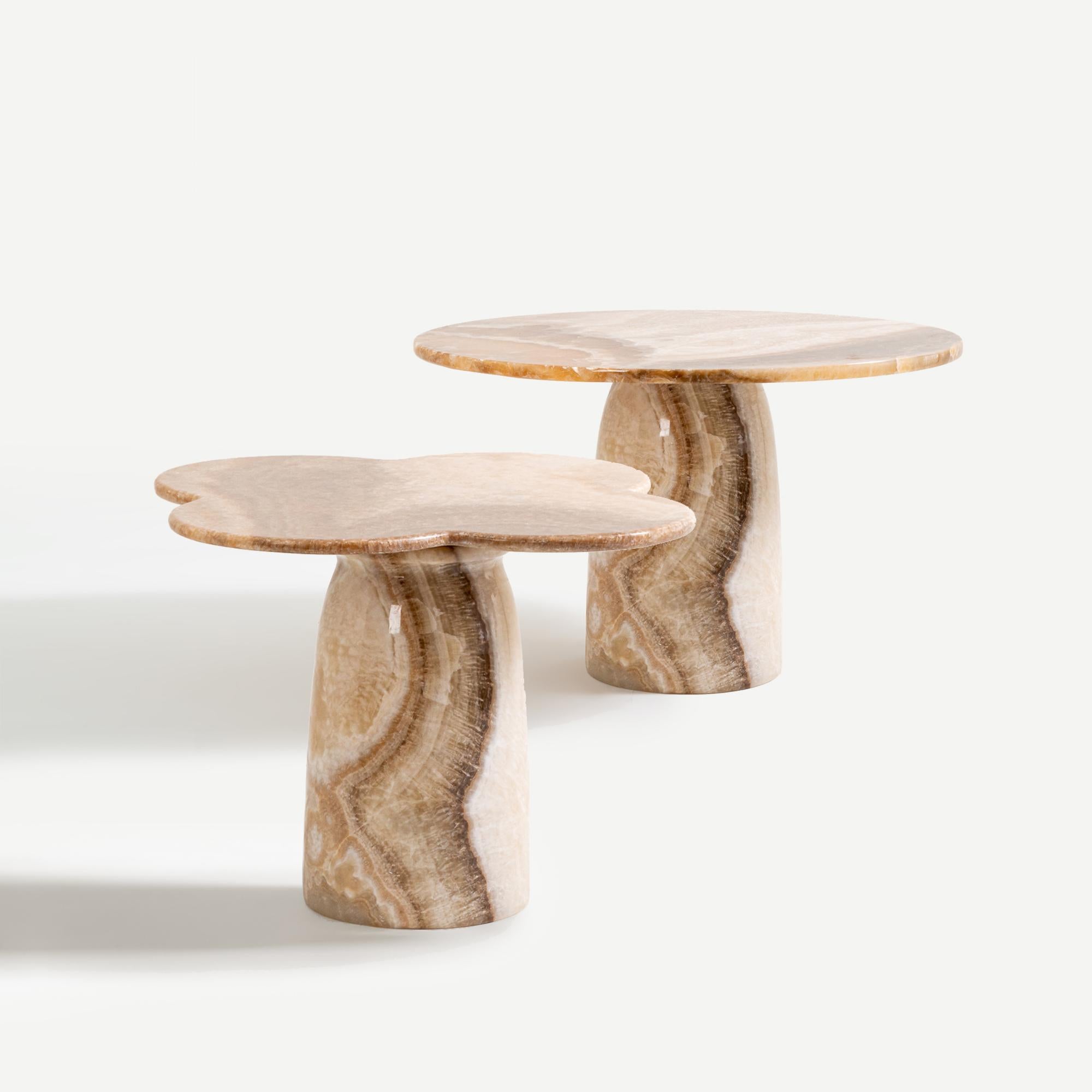 Onyx Table basse trèfle fleur en onyx en vente