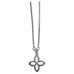 Klee Pave Set Diamanten Halo Motiv 14K Karat Weißgold Anhänger Kette Halskette