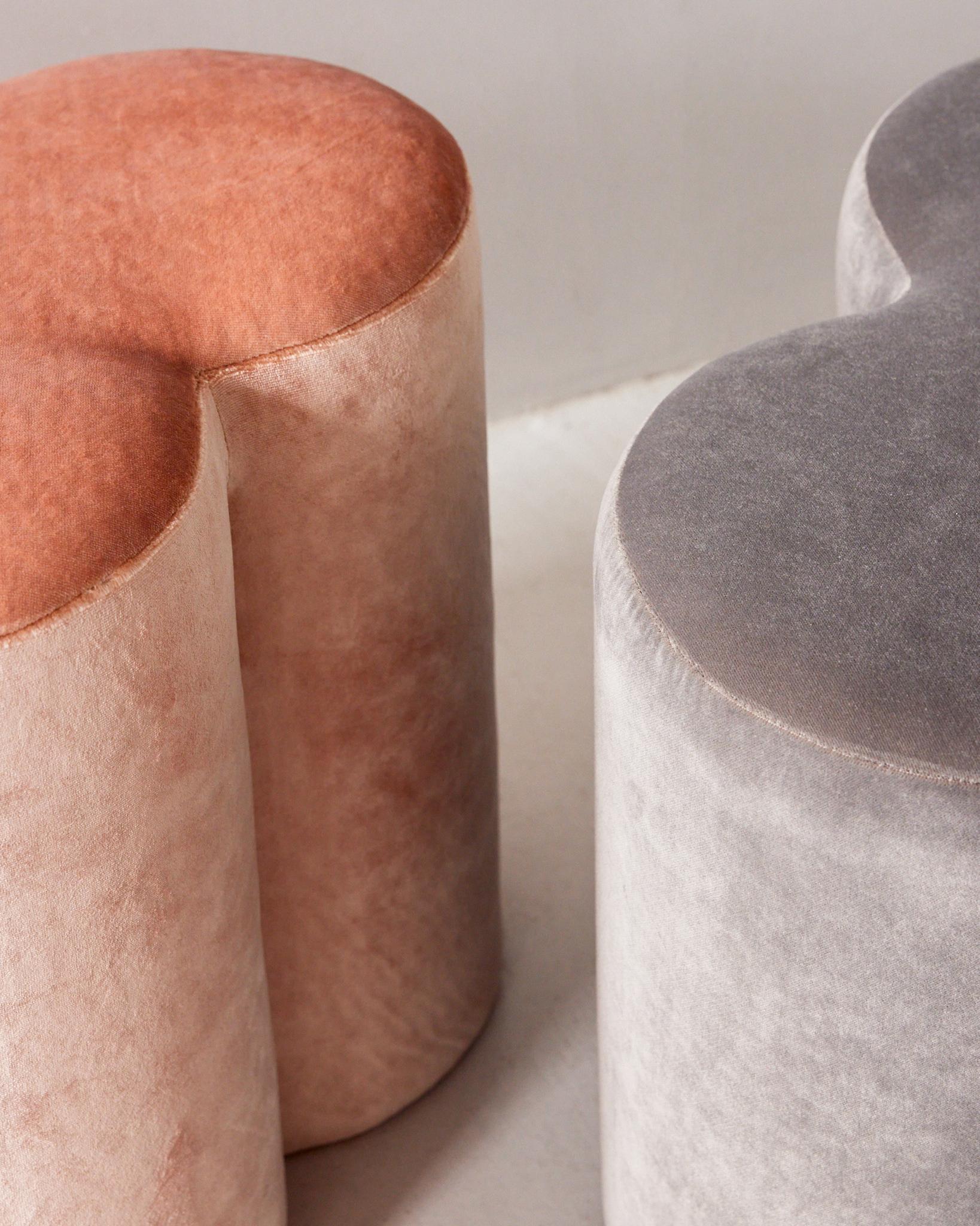 Clover Pouf In New Condition For Sale In Brooklyn, NY