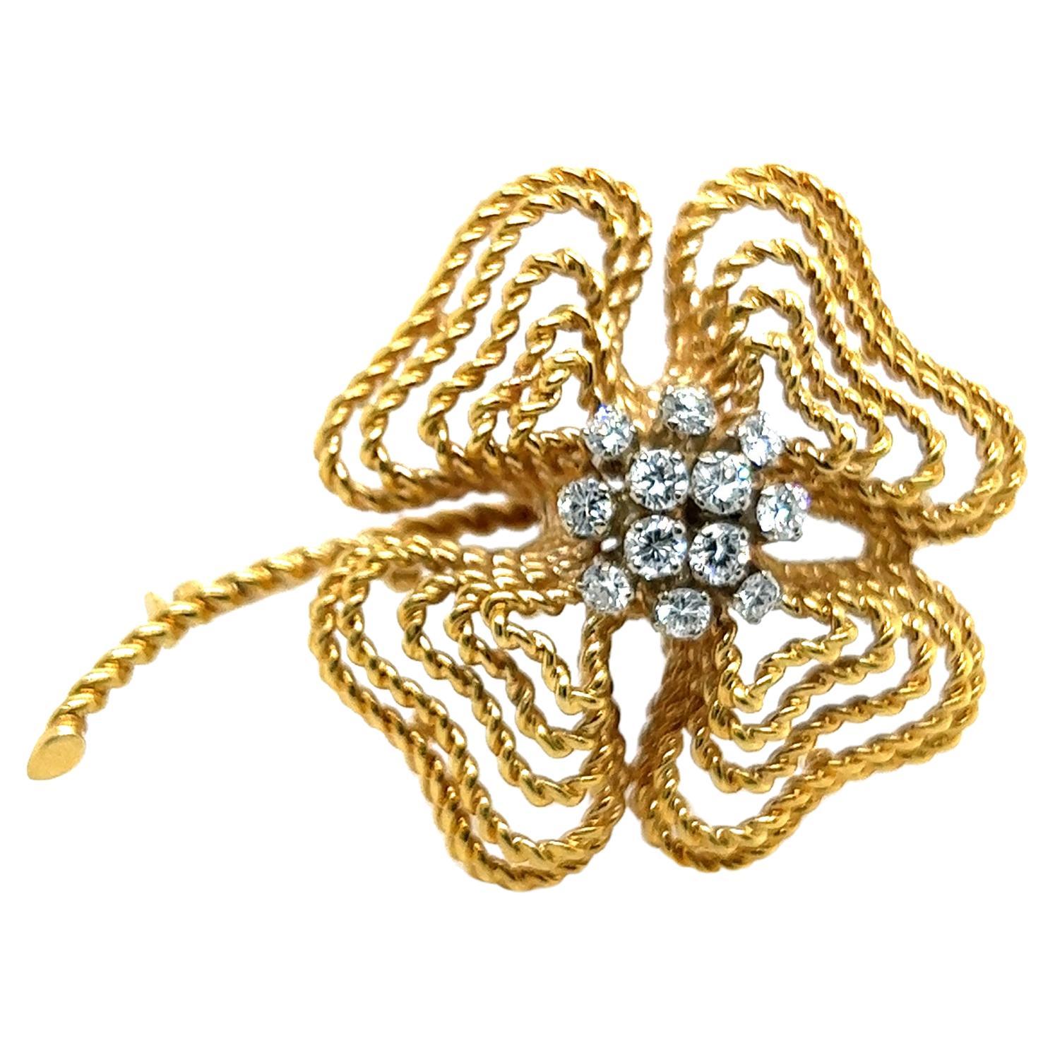 Clover Brooch with Diamonds in 18 Karat Yellow and White Gold