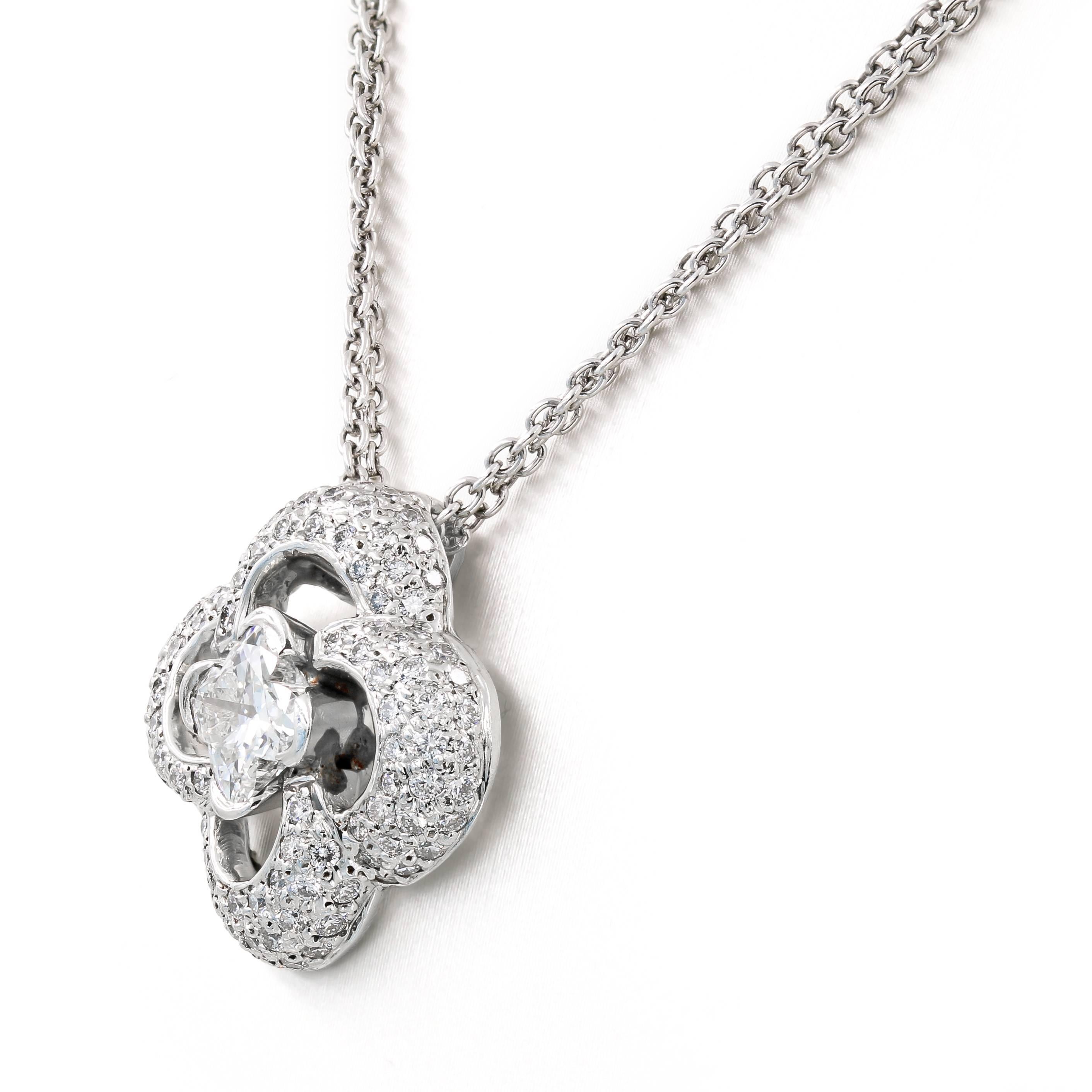 clover diamond necklace