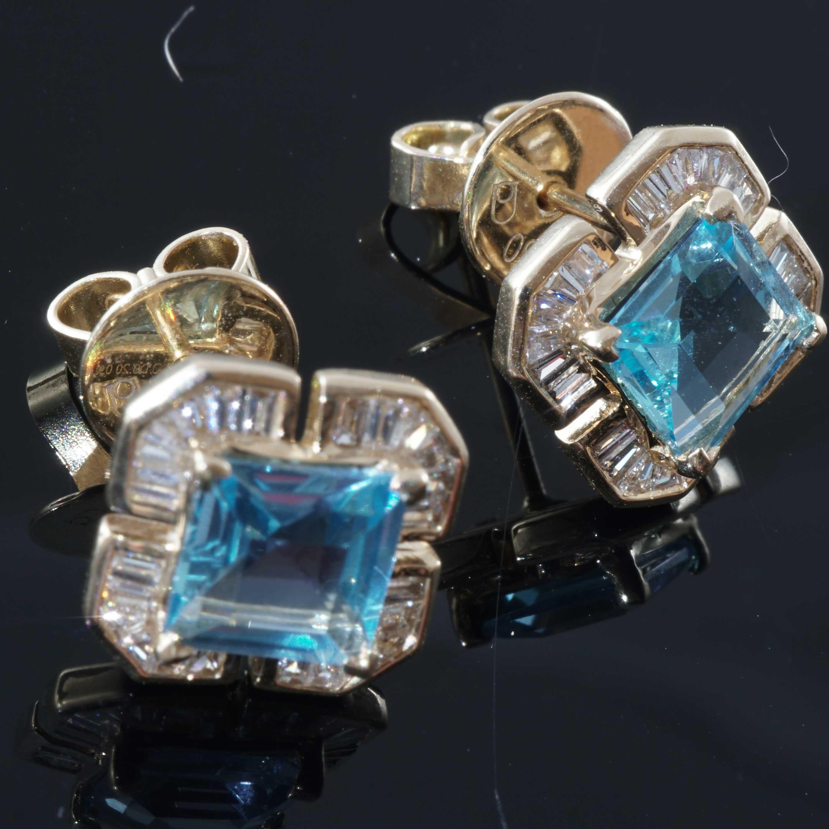 Women's or Men's Cloverleaf shaped Blue Topaz Diamond Earrings Swiss Blue 1.8 ct 0.40 ct brandnew For Sale