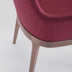 „Club 24 Red Chair“ von Mara Picco