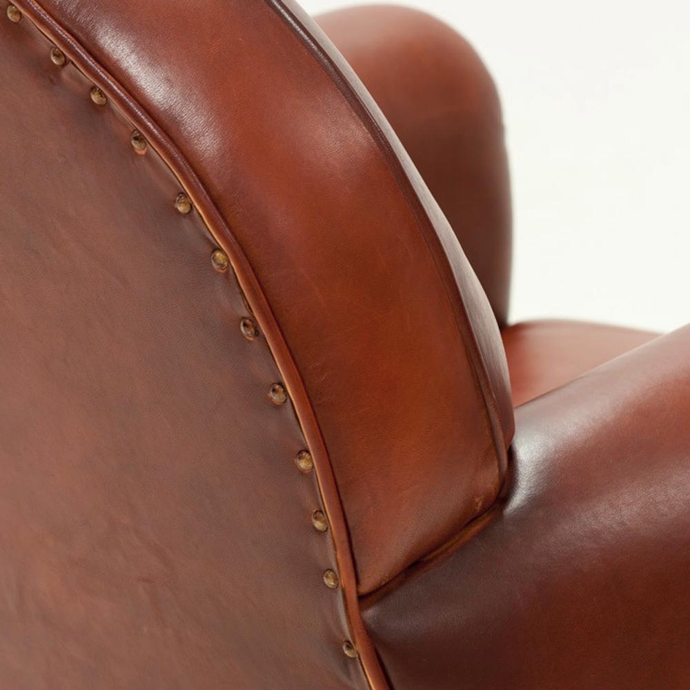 Club Armchair with Natural Brown Genuine Leather For Sale 1