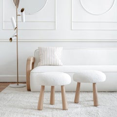 Sgabello Club con gambe in faggio della Collezione Riviera