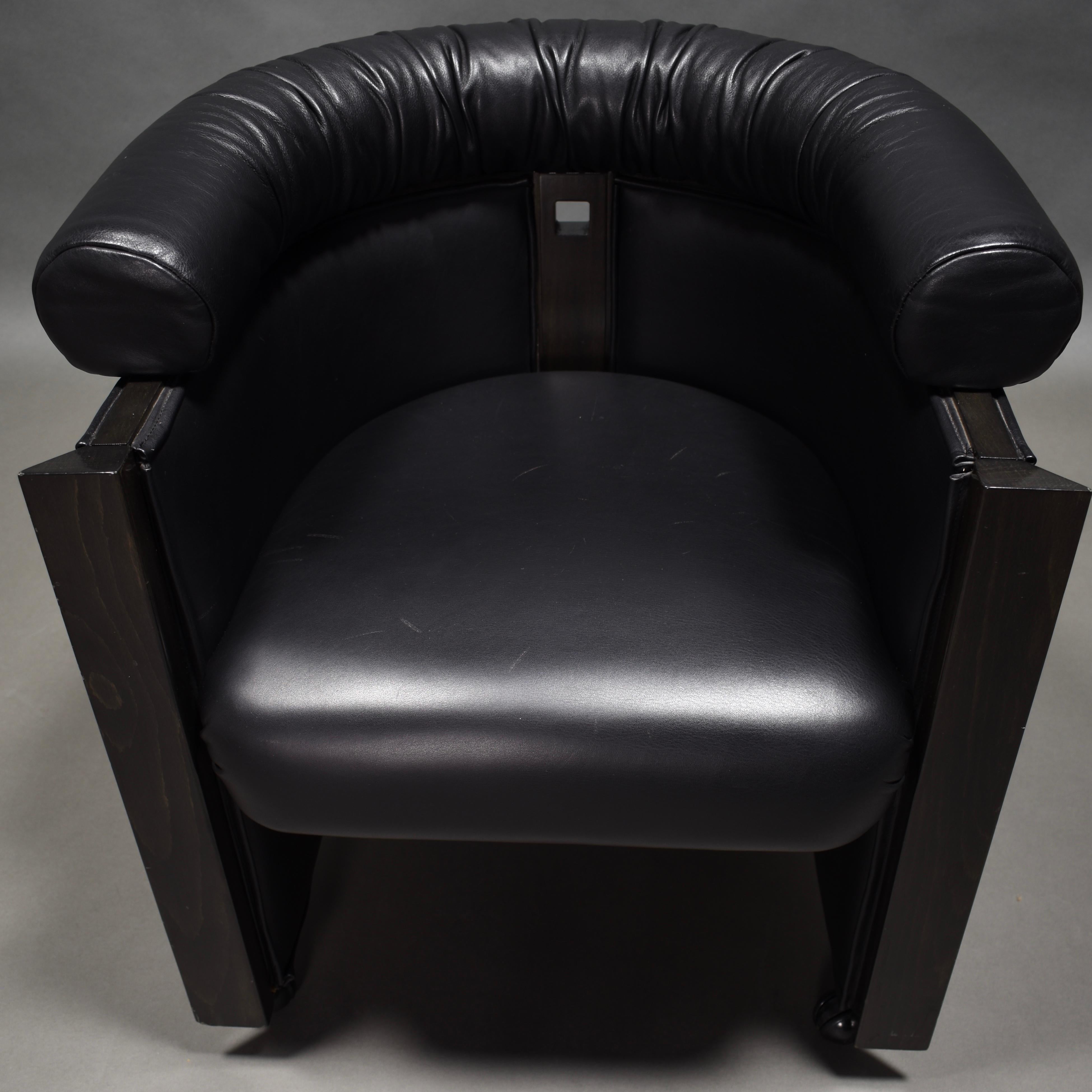 Italian Club Chair in Leather and Ebony by Umberto Asnago for Giorgetti, Italy, 1980s