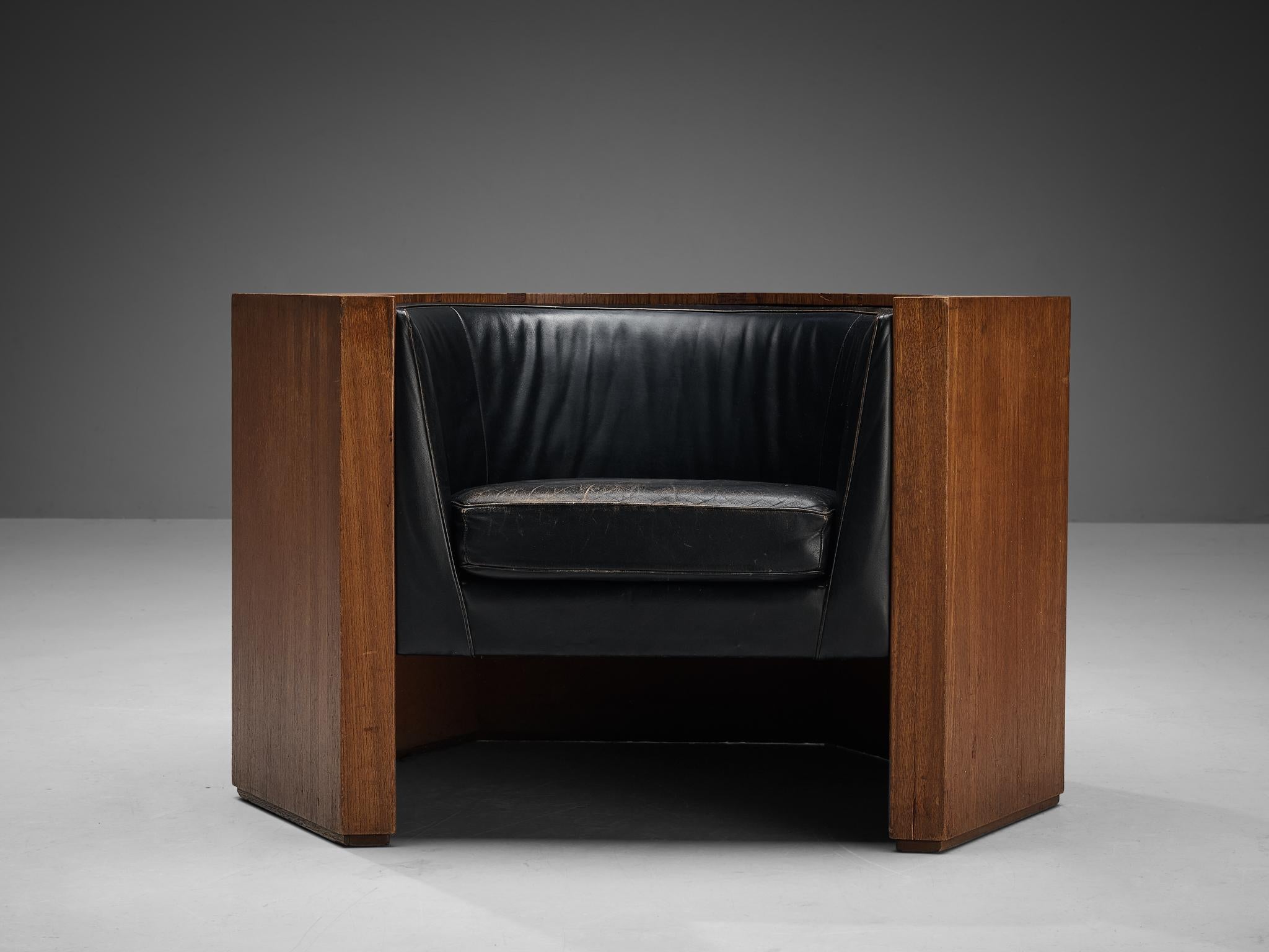 Late 20th Century Club Chair in Teak and Black Leather