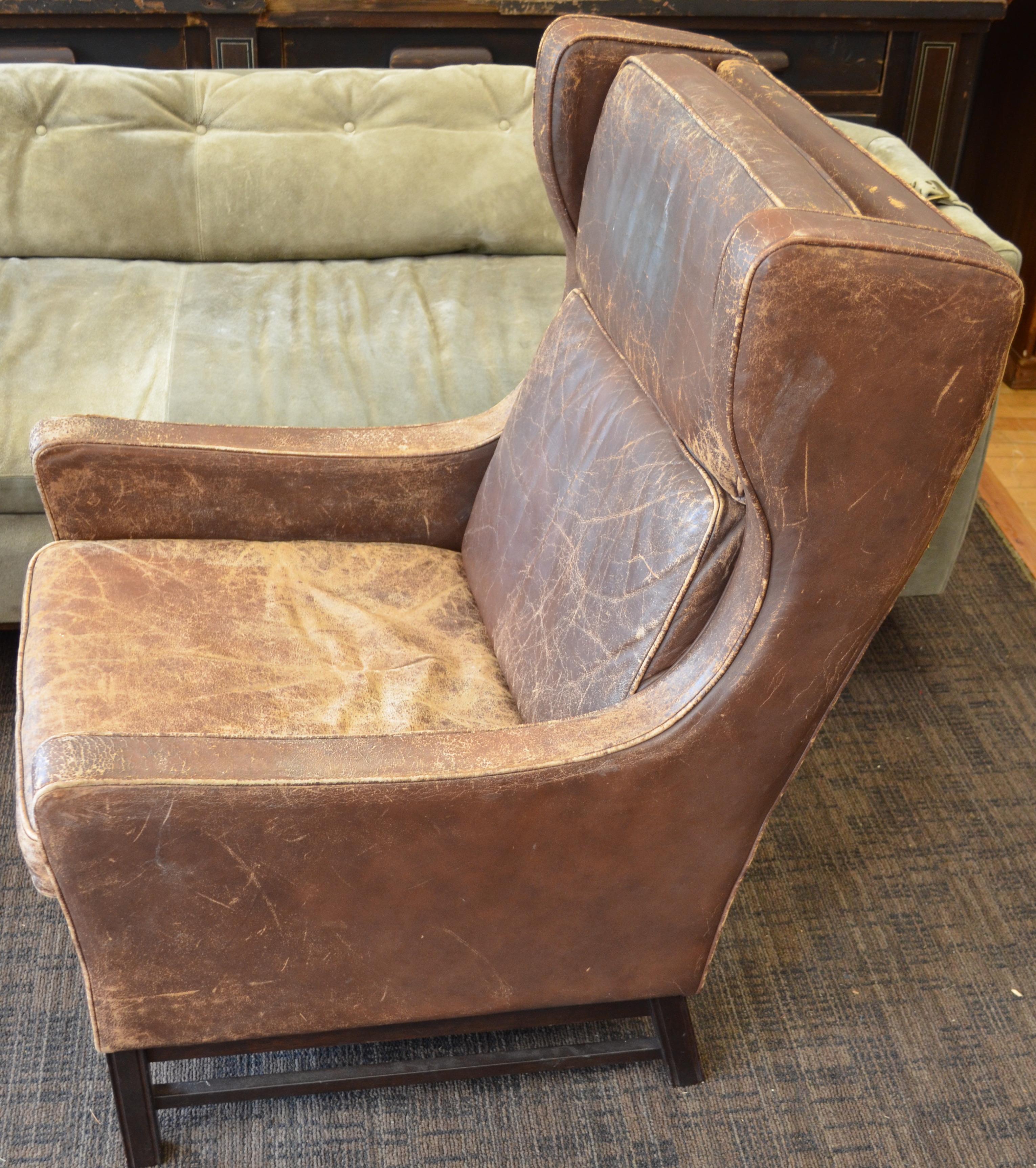 Club Chair of Worn Leather from Edwardian England, Wingback, Early 20th Century For Sale 4