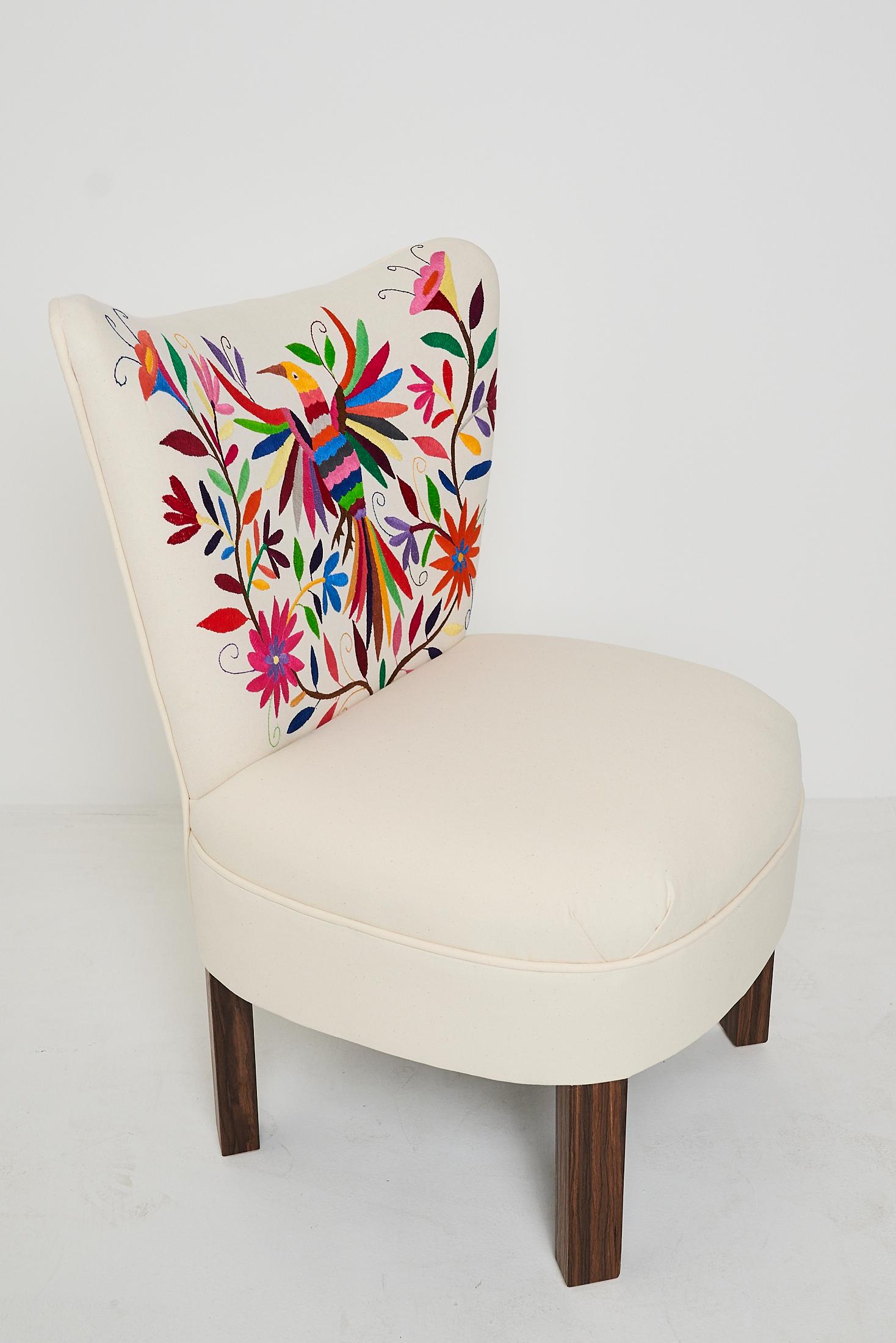 Club Chair with Artisan Embroidery For Sale 5