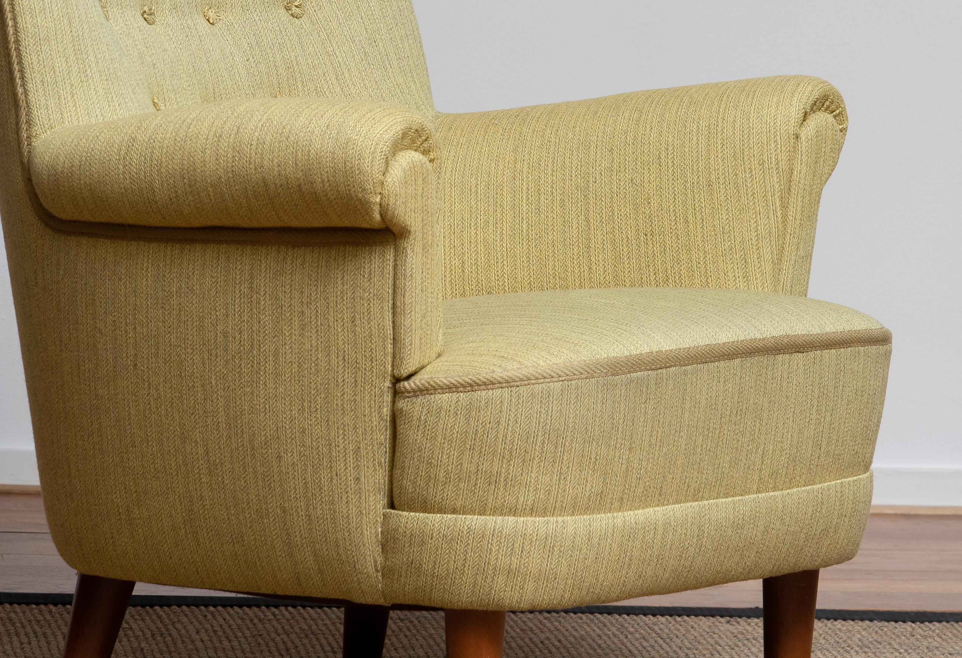 Wool Club Easy Arm Lounge Chair 