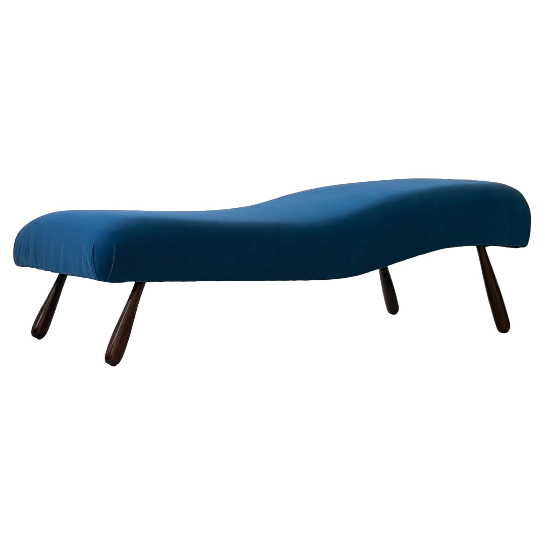 Club Leg Modern Fainting Daybed For Sale