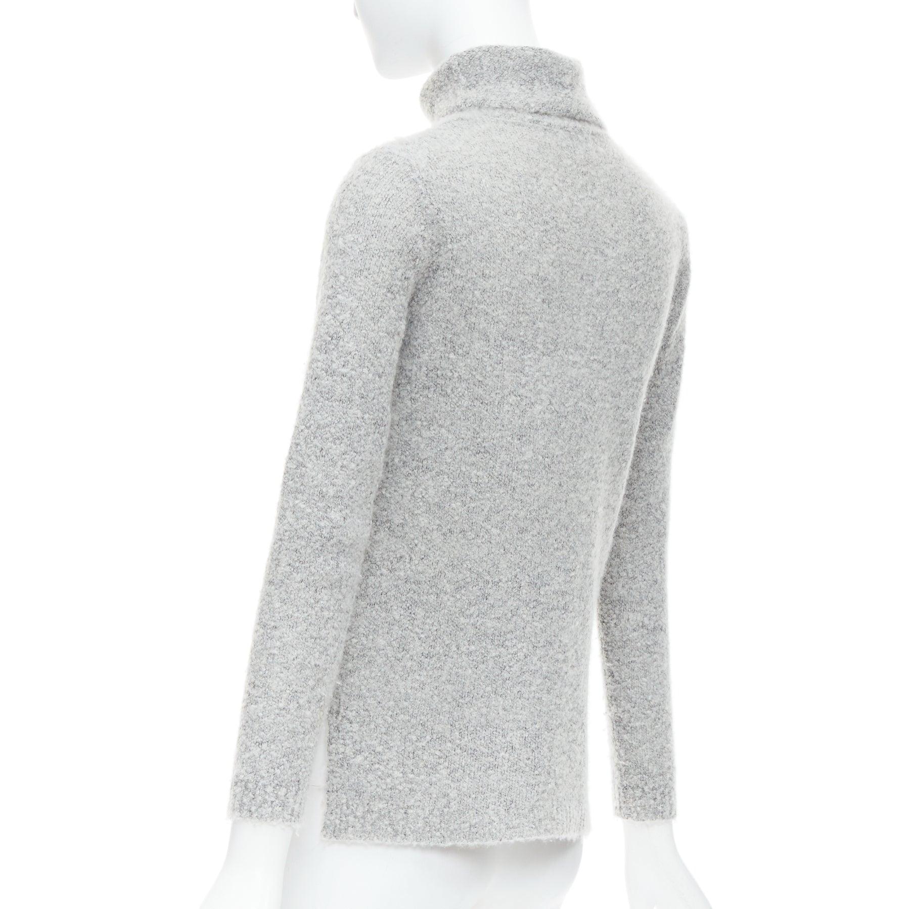 Pull long CLUB MONACO gris à col roulé 100 % cachemire XS en vente 1