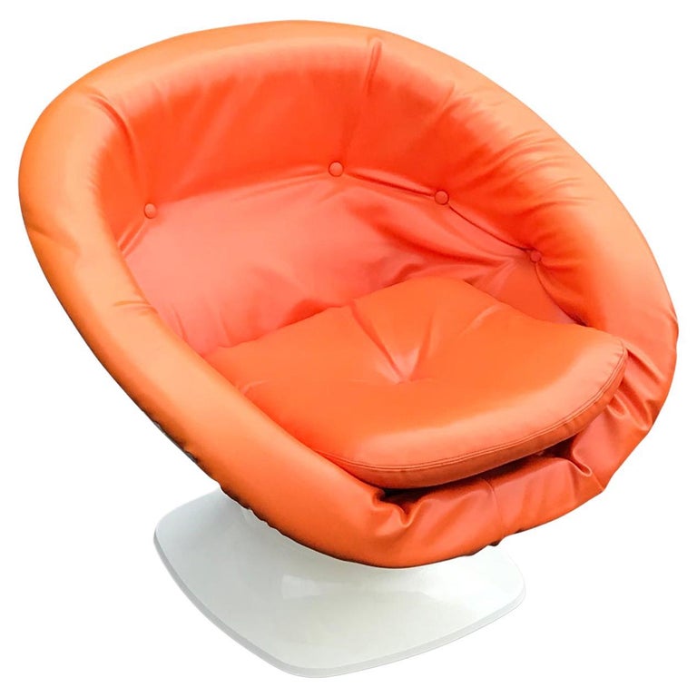 Plastic Tub Chair - 14 For Sale on 1stDibs | plastic tub ...