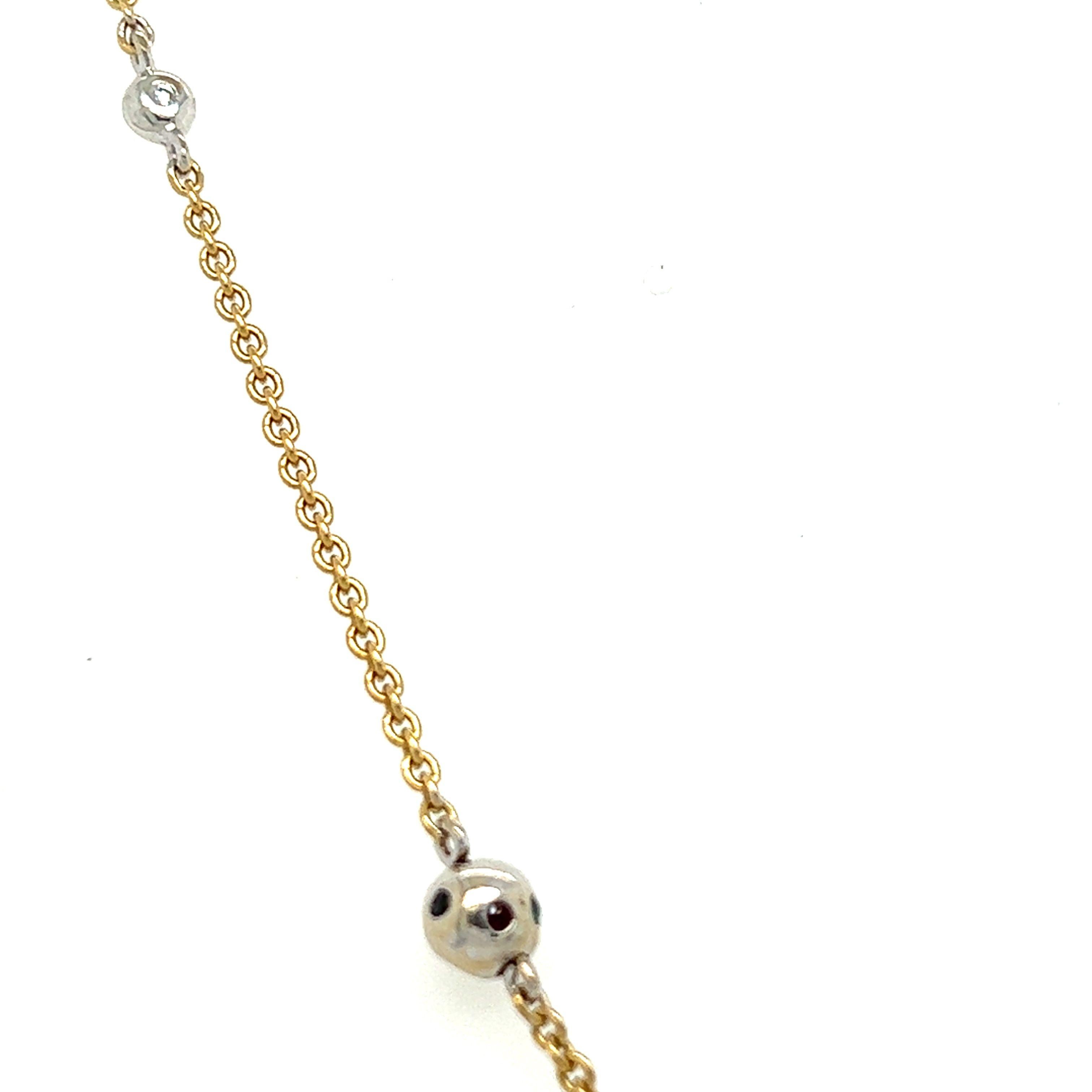 Collier pendentif convertible rond en grappe de diamants et rubis en or jaune 18 carats Excellent état - En vente à beverly hills, CA