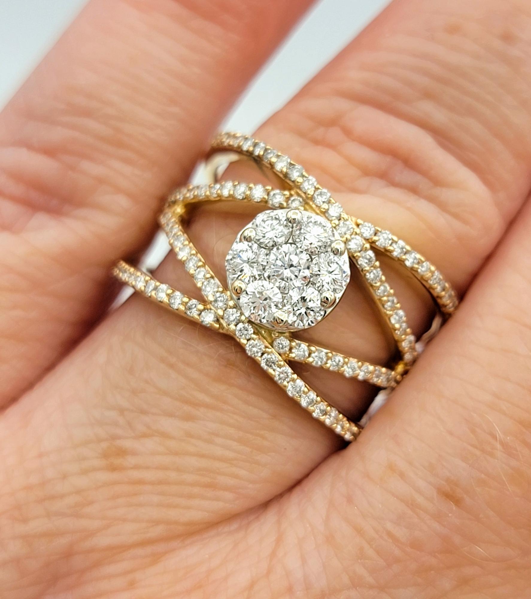 Bague en or jaune 14 carats à diamants croisés et pavés multiples en vente 3