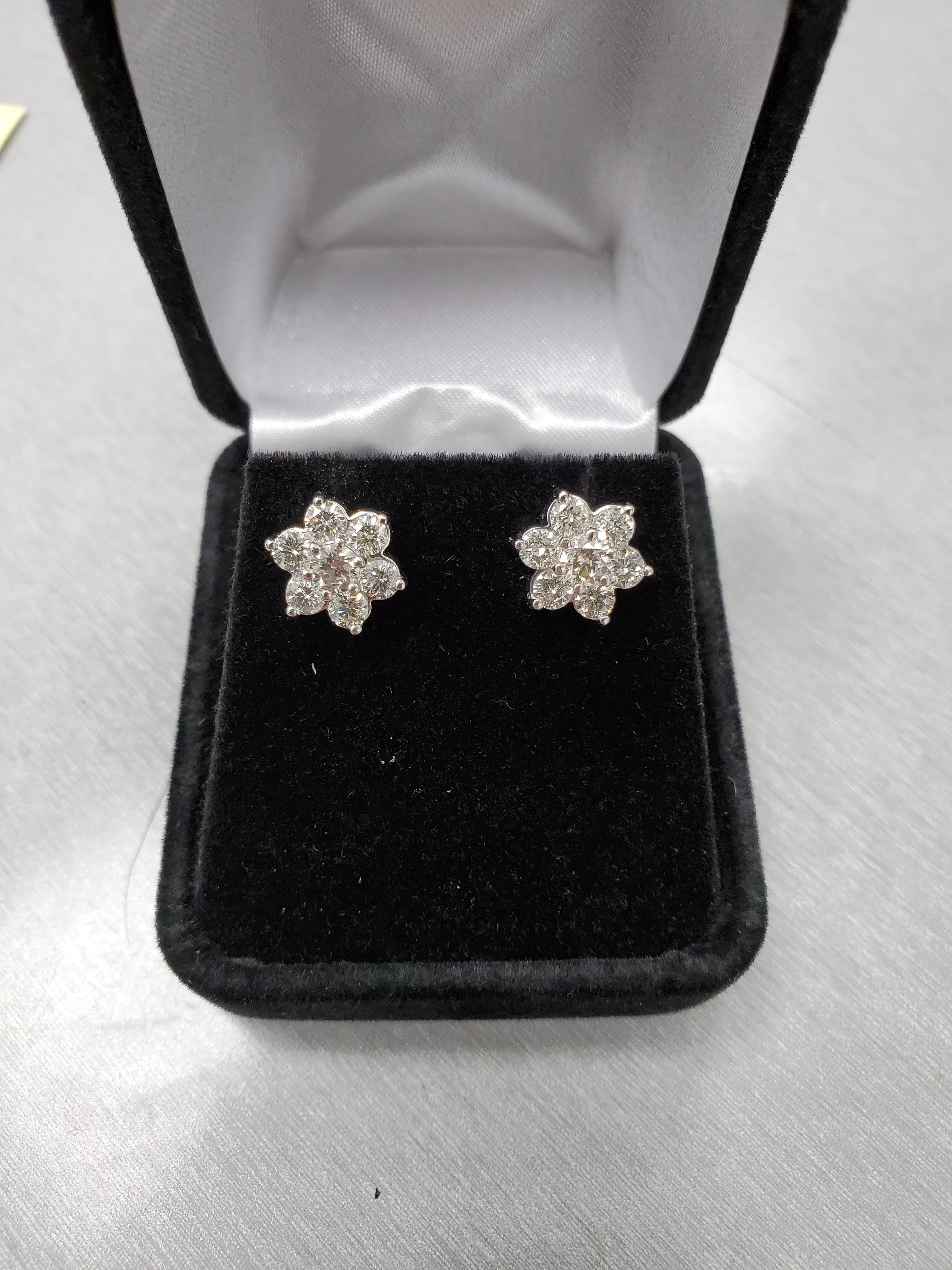 cluster diamond earrings studs