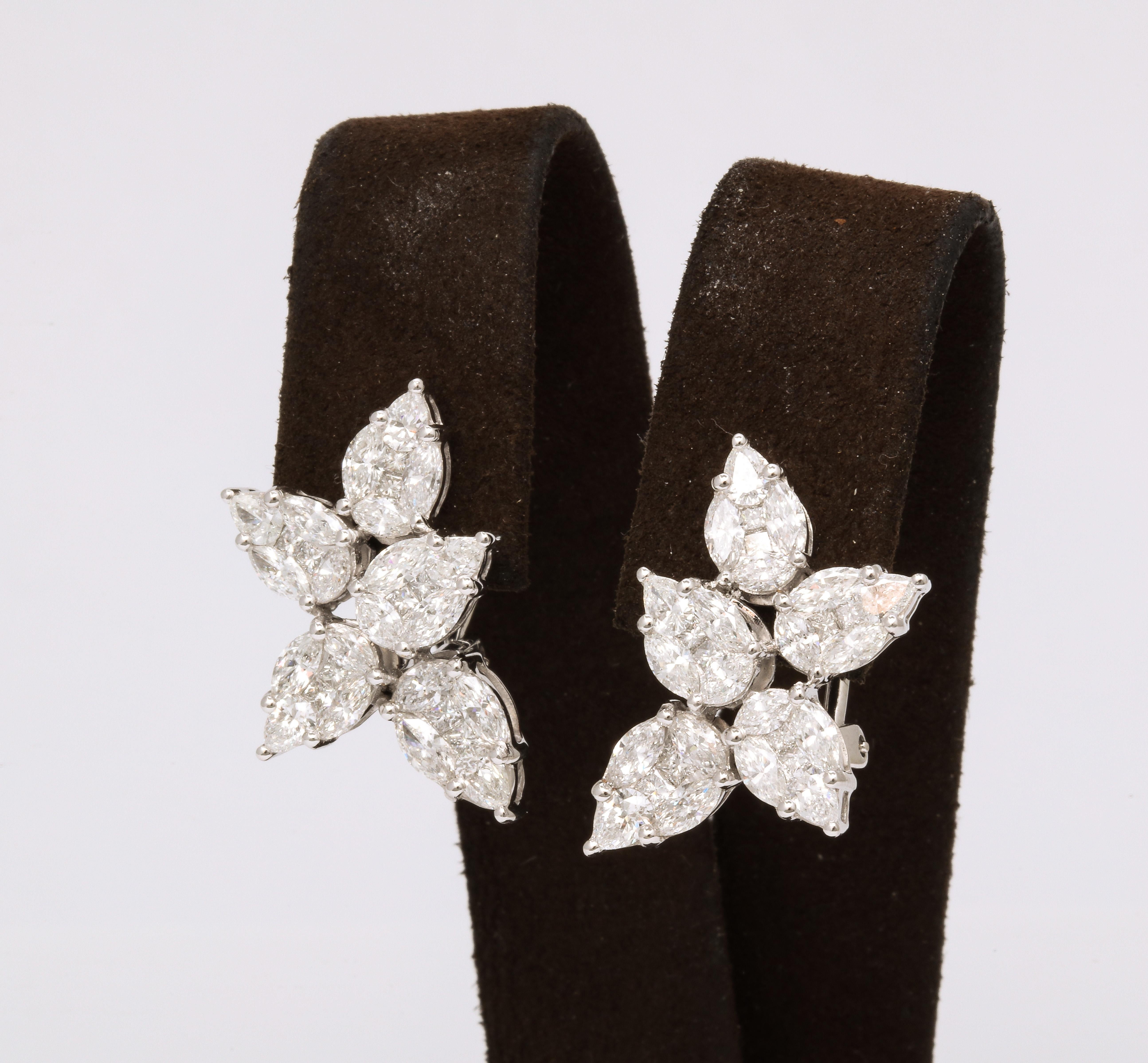 Cluster Diamond Earrings  In New Condition For Sale In New York, NY
