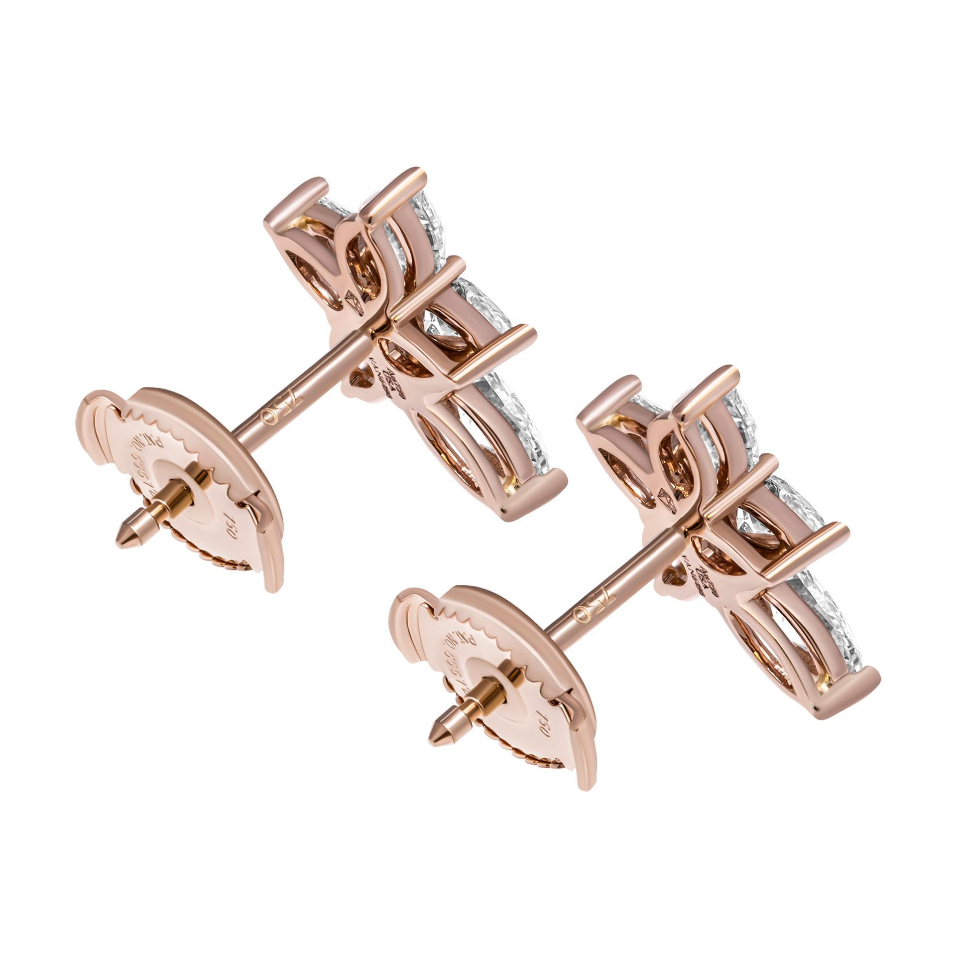 Modern Cluster Diamond Earrings in 18K Rose Gold  For Sale