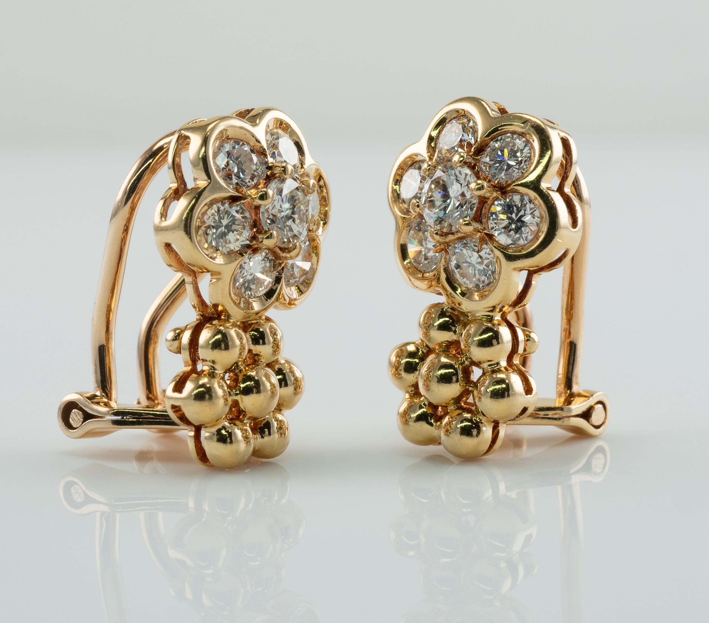 Round Cut Cluster Diamond Flower Earrings 18K Gold 1.32 TDW Convertible Pierced and Clips For Sale