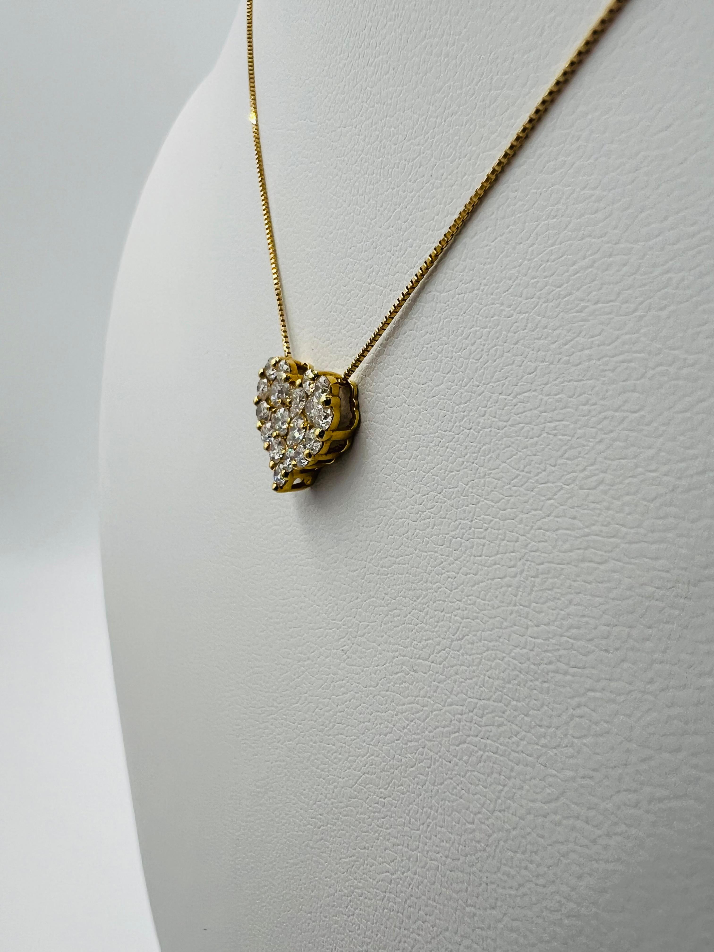 Women's or Men's Cluster Diamond Heart 18k Yellow Gold Pendant Necklace For Sale