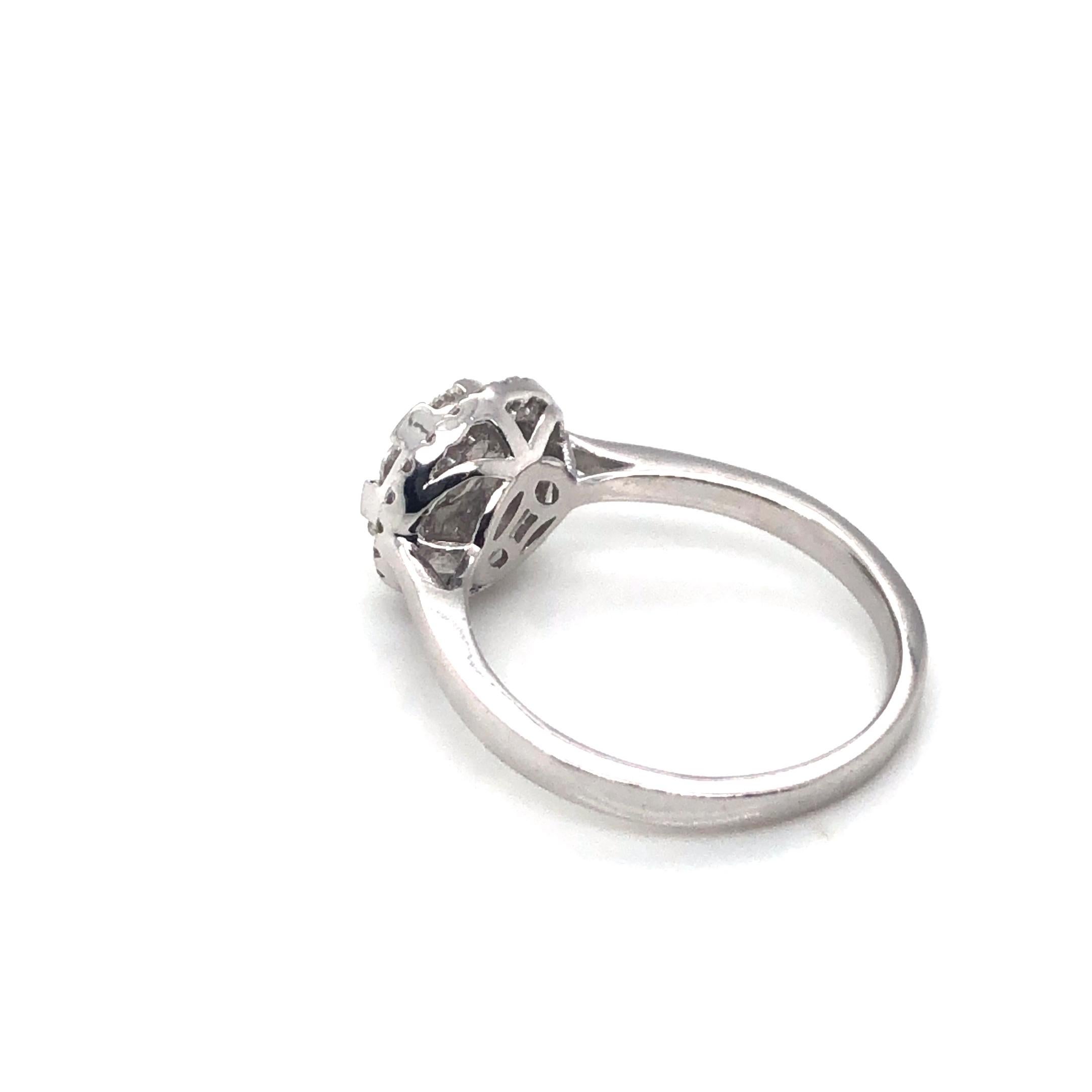 Round Cut Cluster Diamond Ring 14K White Gold For Sale