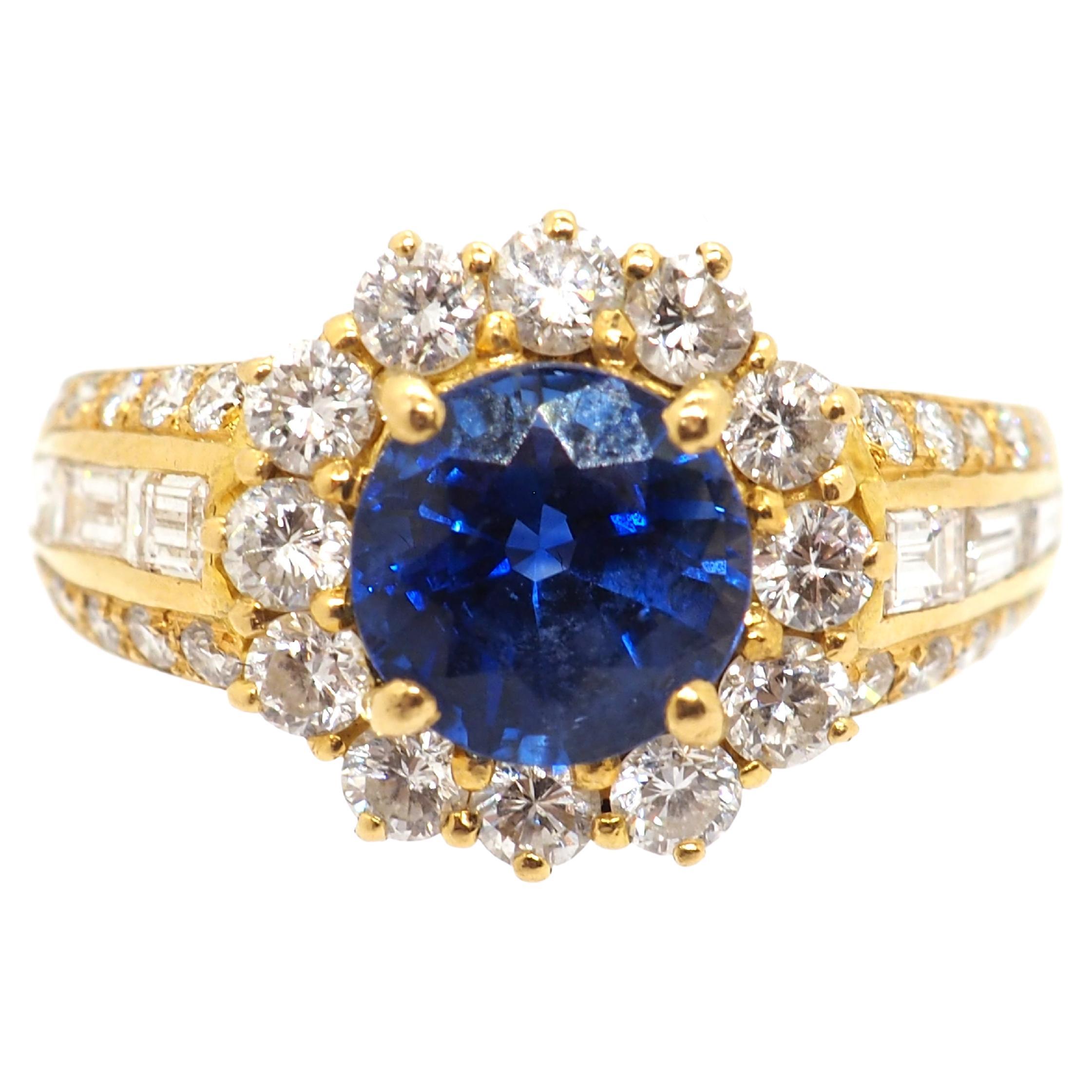 Cluster Diamond Sapphire Ring 18 Karat Yellow Gold For Sale