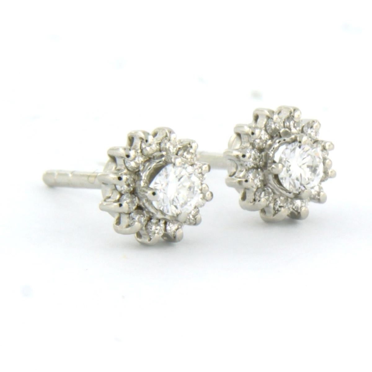 Boucles d'oreilles Cluster studs avec diamants taille brillant jusqu'à 0.34ct Or blanc 18k Pour femmes en vente