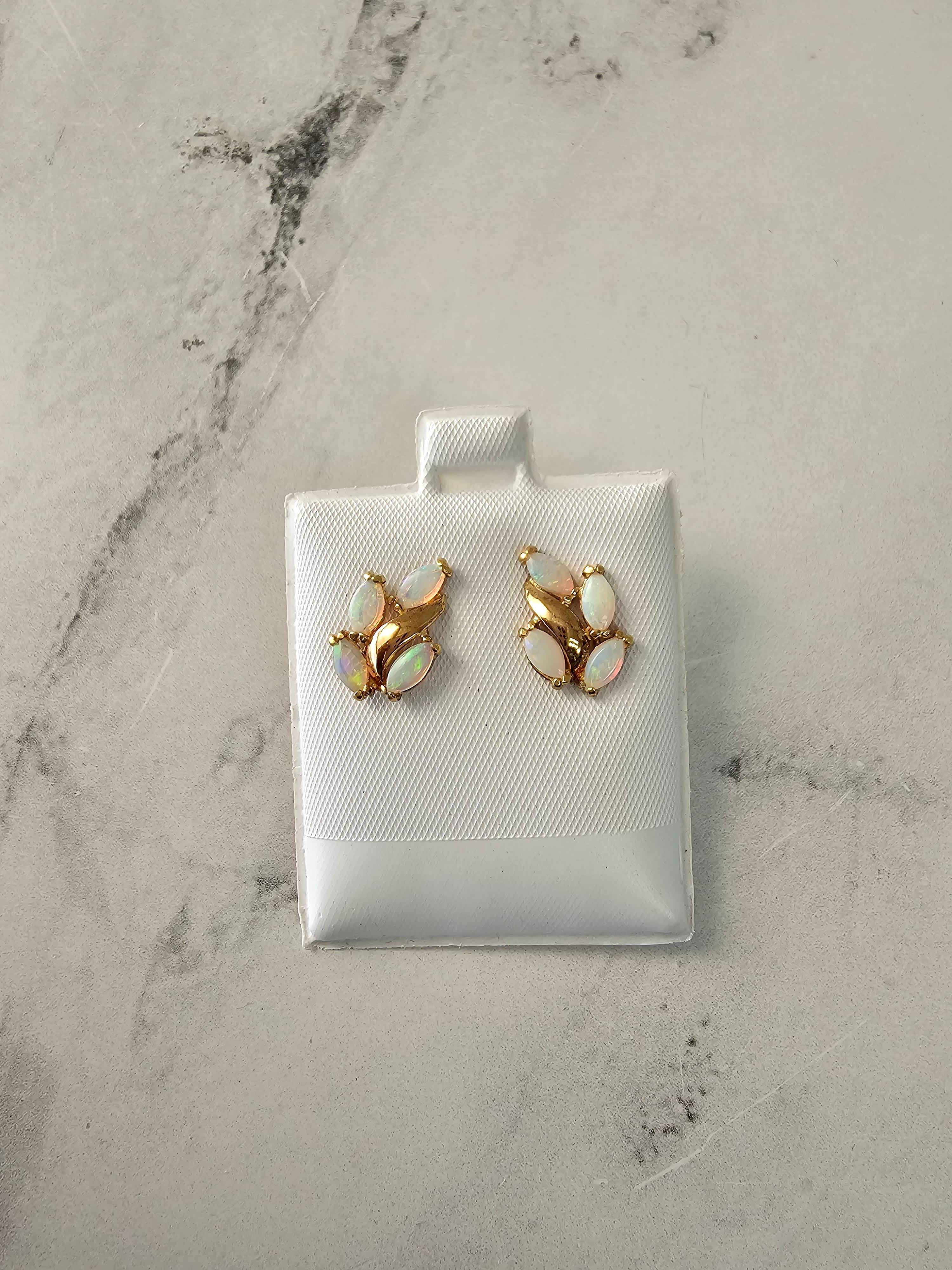 Cluster Marquise Opal Studs Oro Amarillo 14k en Nuevo Estado en Sugar Land, TX