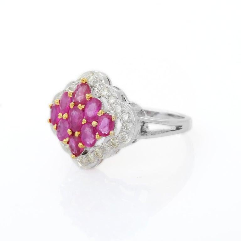 Im Angebot: Cluster-Cocktailring mit natürlichem Rubin und Diamanten aus 14k massivem Weißgold () 10