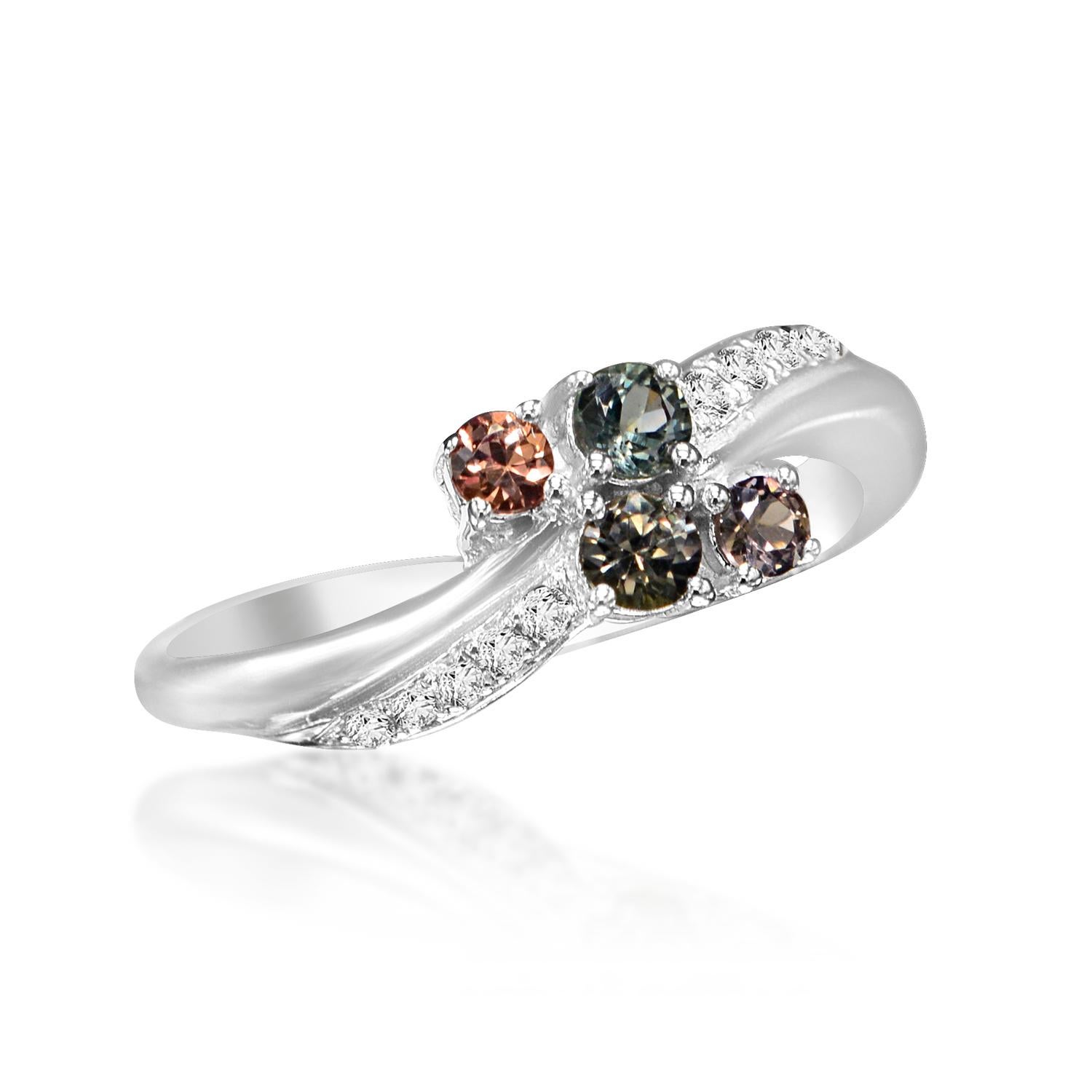 Cluster-Ring aus 18 Karat Weißgold mit Montana-Saphir und Diamant Damen im Angebot