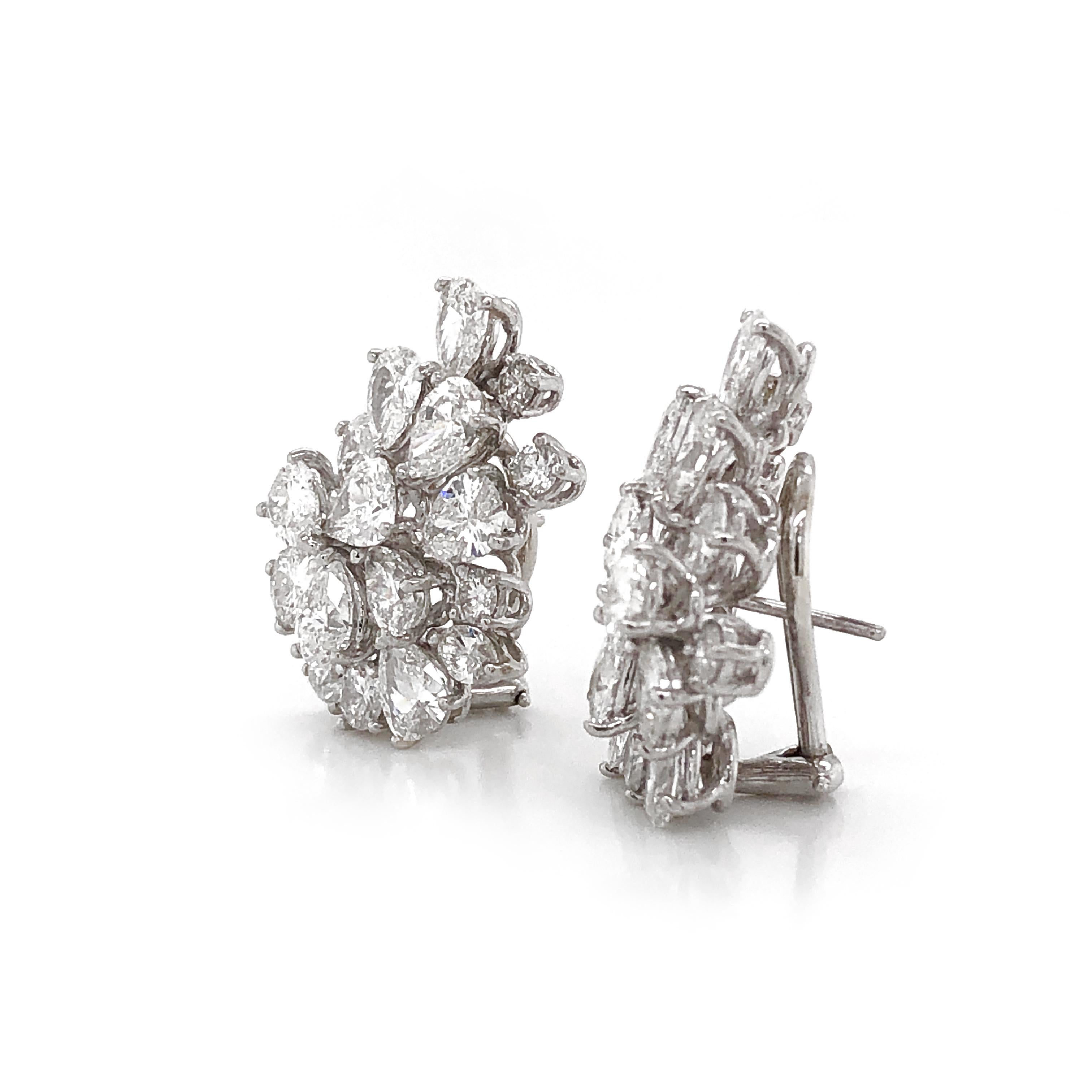 Contemporary Pear Cut Cluster Diamonds 10.98 Carat Platinum Earrings For Sale