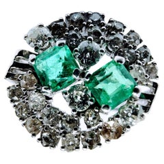 Vintage Cluster Ring 1940s Two Emerald 1.60 ct and Diamond White Gold 18 Karat