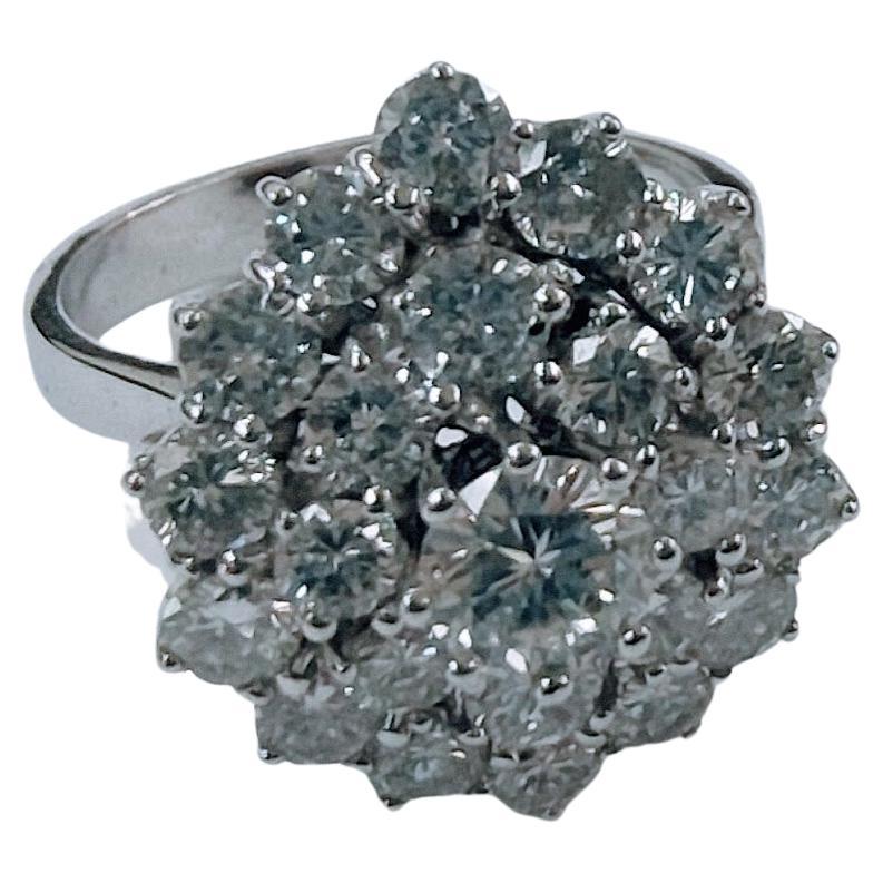 Cluster-Ring, Diamant, Brillantschliff, Weißgold, 18 Karat im Zustand „Gut“ im Angebot in Valencia, Comunidad Valenciana