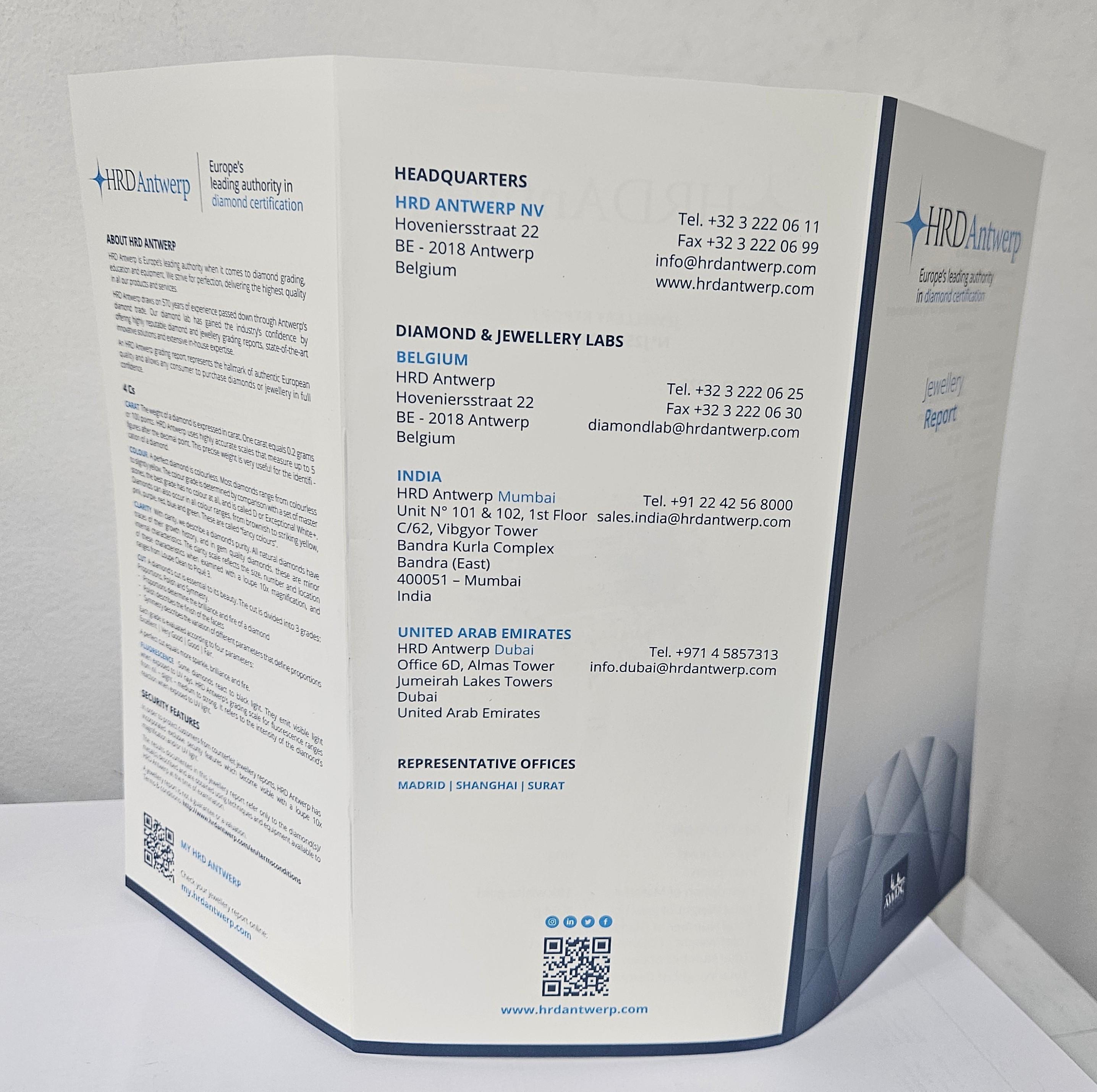 Bague Cluster Emeraude Naturelle Colombie Certifiée HRD 3.45 Cts. Or blanc 18 carats en vente 8