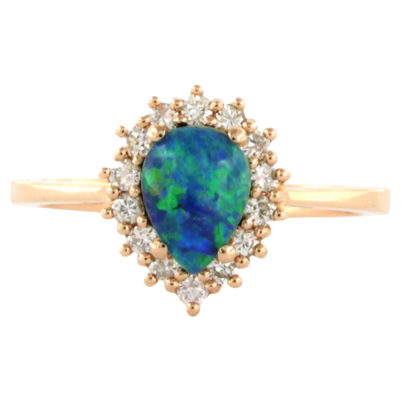 Cluster ring set with opal and diamonds 18k pink gold For Sale