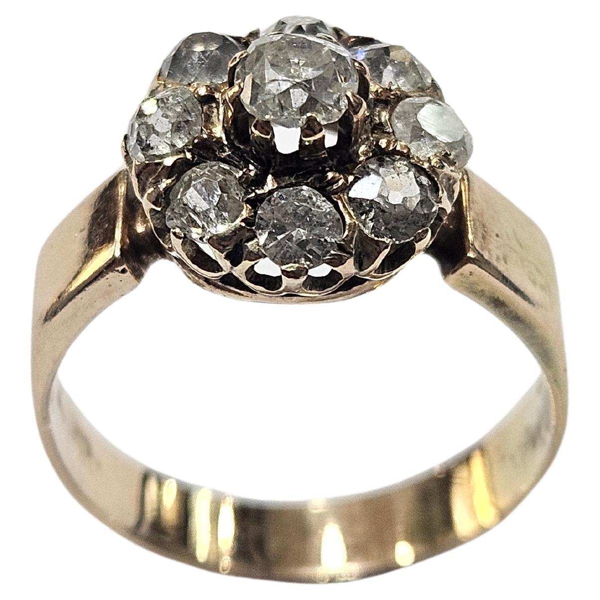 Bague Cluster espagnole S.XIX Diamant 0.72 Ctw. Or jaune 18 carats, taille mine ancienne Bon état - En vente à MADRID, ES