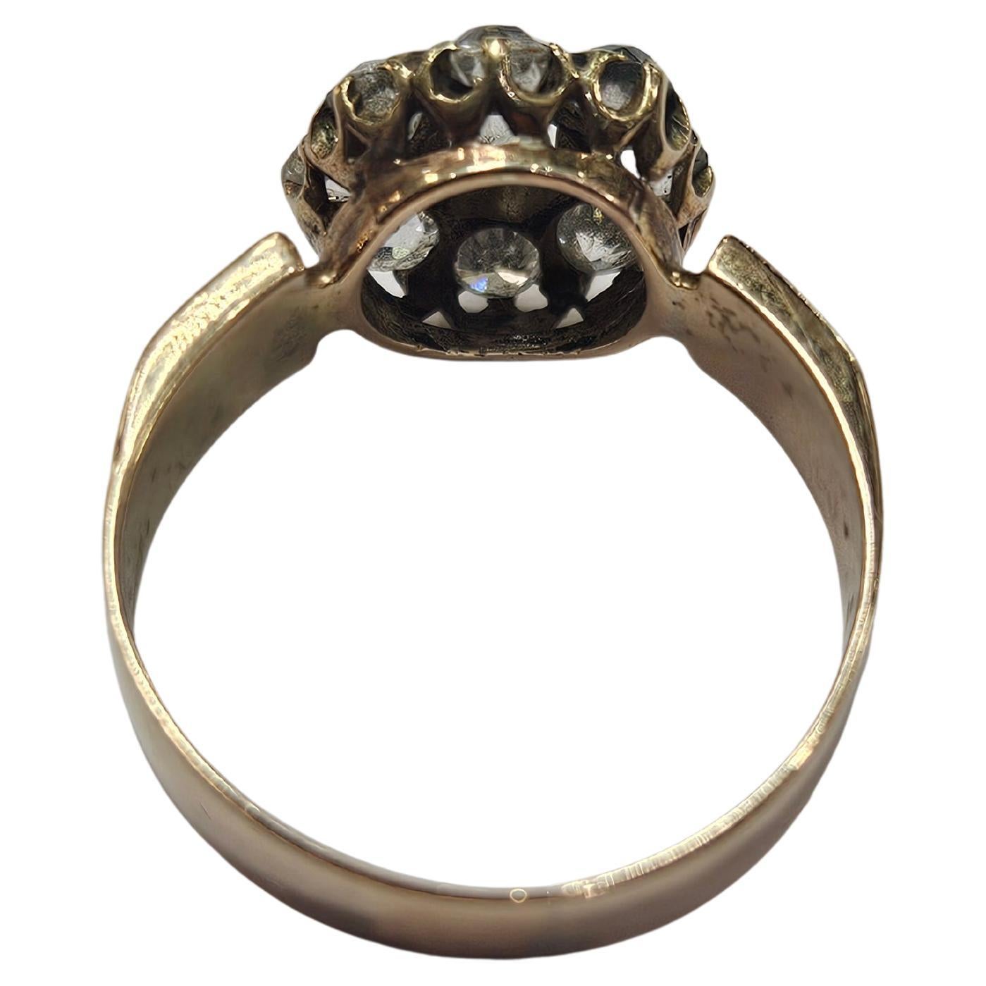 Bague Cluster espagnole S.XIX Diamant 0.72 Ctw. Or jaune 18 carats, taille mine ancienne en vente 3