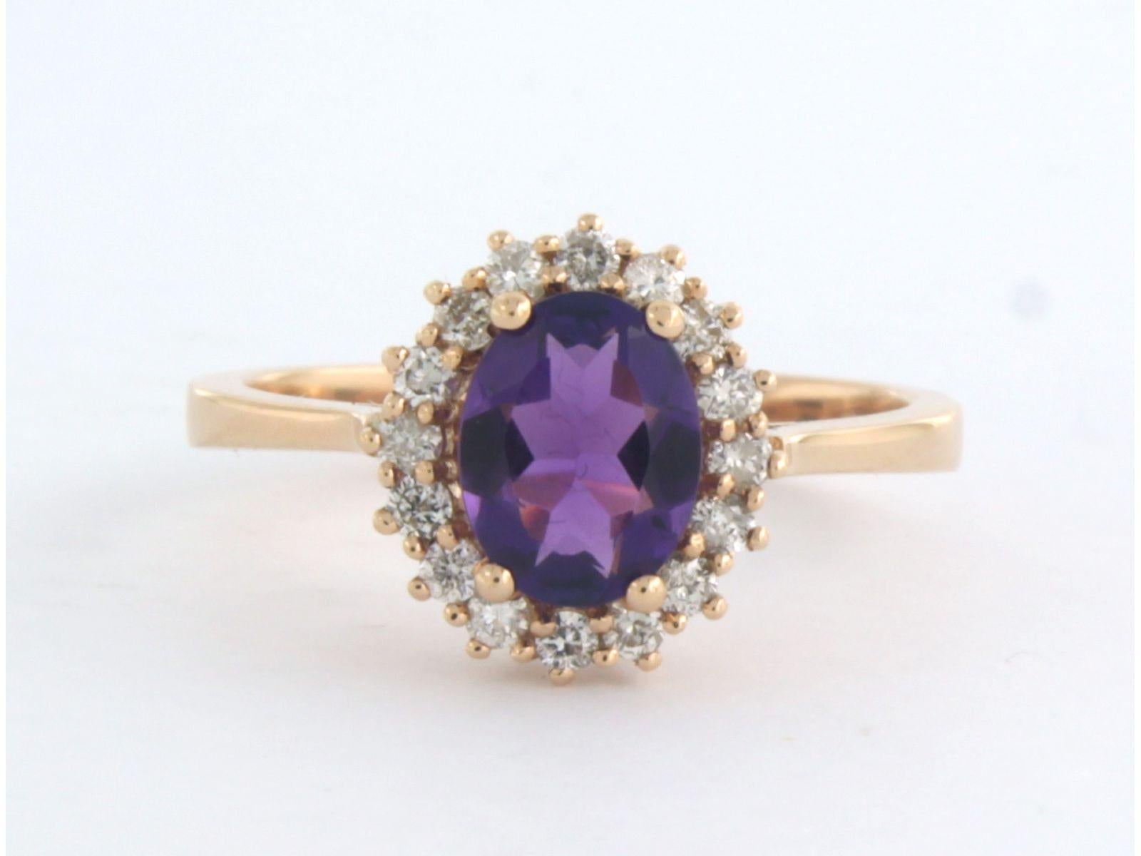18k pink gold cluster ring set with central amethyst. 1.20ct and surrounded by brilliant cut diamonds up to. 0.32ct - F/G - VS/SI - ring size 7.25 US/ 17.5 (55) EU

Detailed description:

The top of the ring is 1.2 cm wide

weight: 4.1 grams

ring