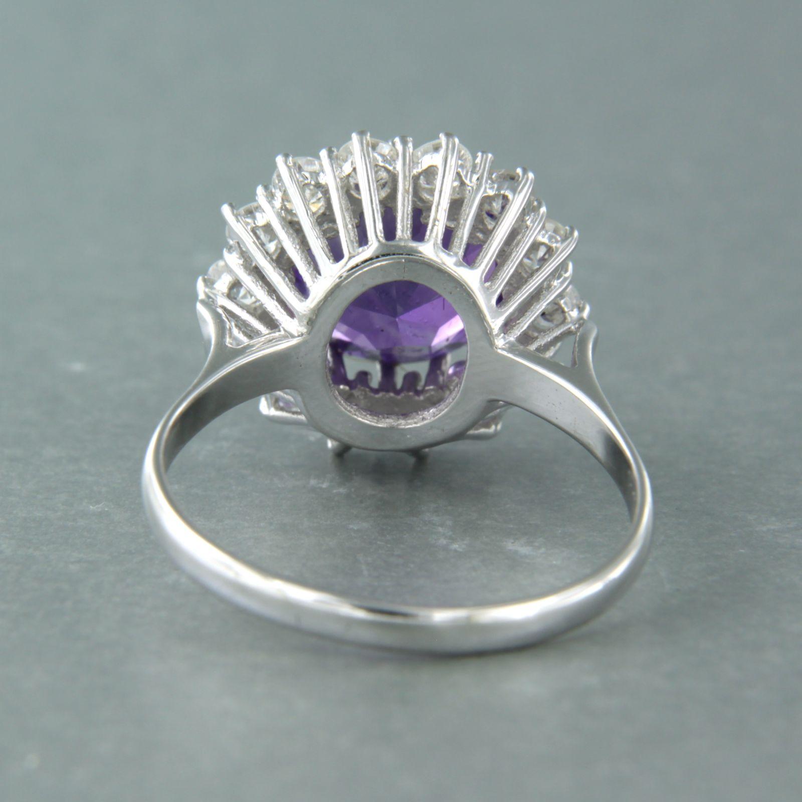 Cluster-Ring mit Amethyst und Diamanten im Brillantschliff bis zu 1,00 Karat 14k Weißgold Damen im Angebot