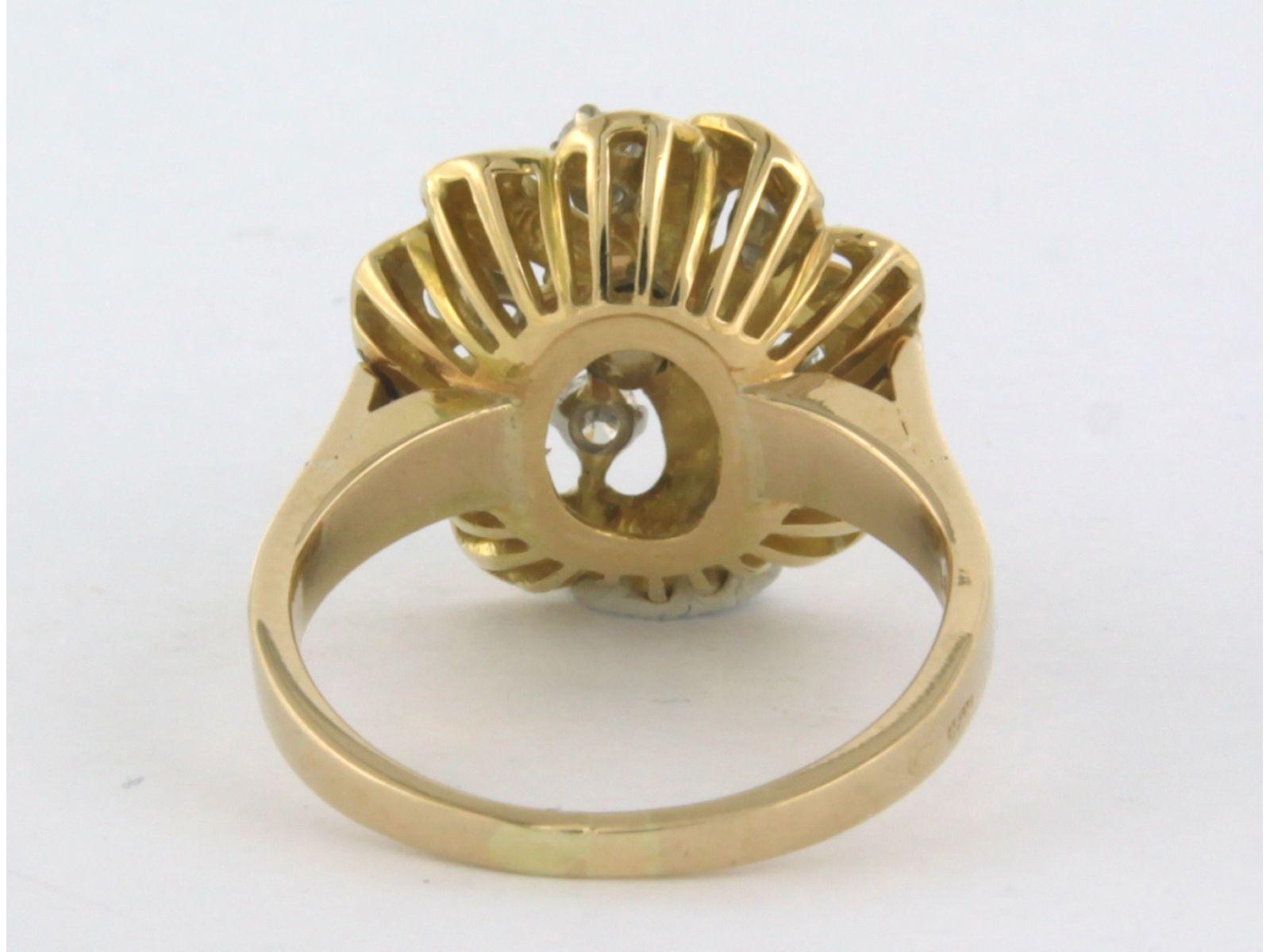 Cluster-Ring mit Diamanten im Brillantschliff bis zu 0,45 Karat 14k Gelbgold 5,7 Gramm im Angebot 2