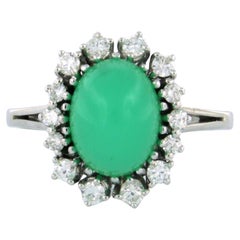 Bague grappe avec chrysoprase et diamants en or blanc 14 carats