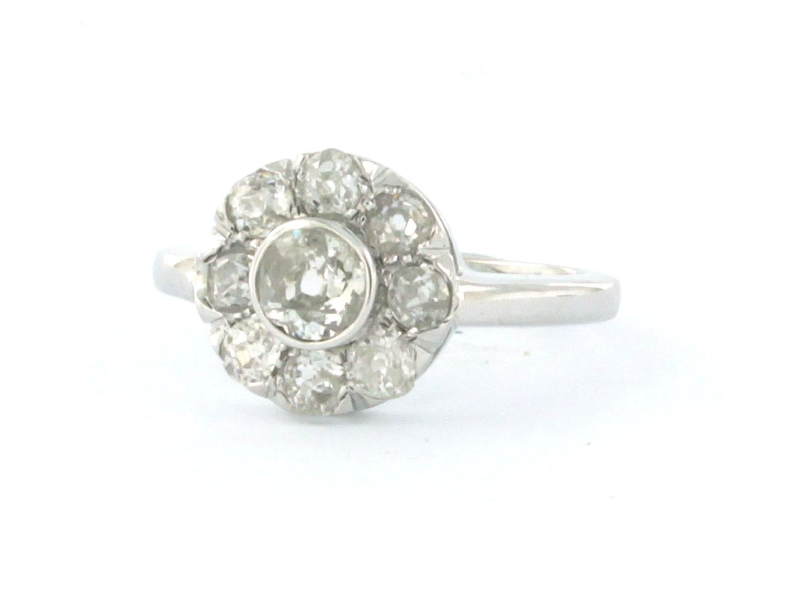 Moderno Anello a grappolo con diamanti taglio old mine fino a 1,10ct Oro bianco 14k 3,2 grammi in vendita