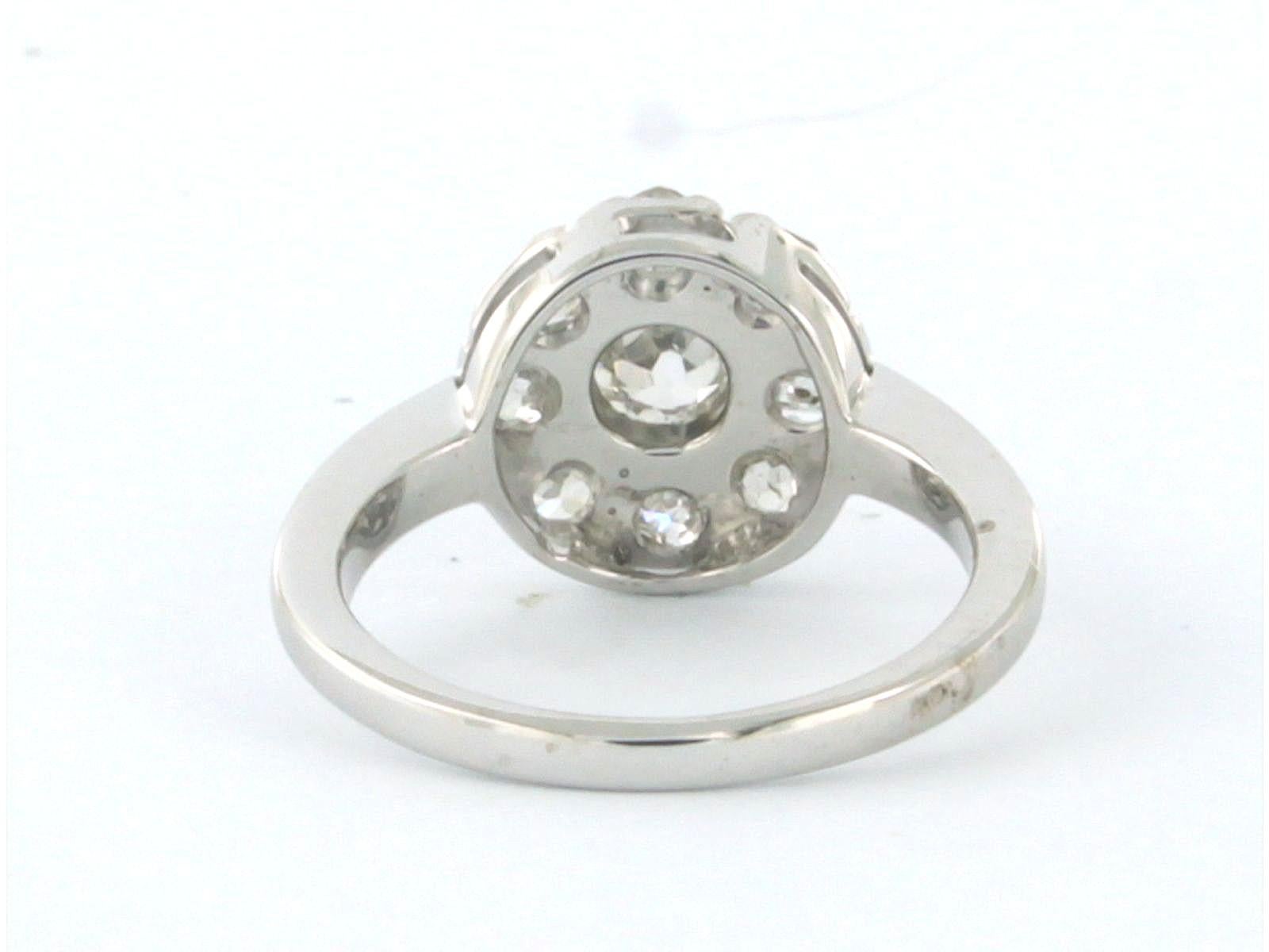 Taglio vecchia miniera Anello a grappolo con diamanti taglio old mine fino a 1,10ct Oro bianco 14k 3,2 grammi in vendita