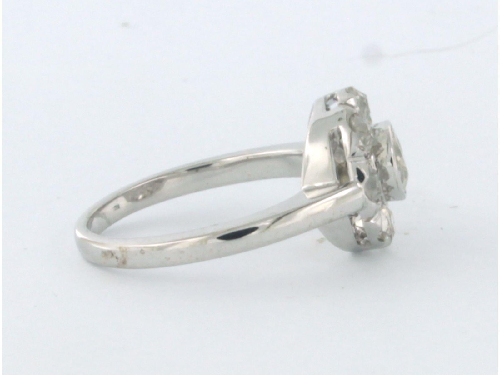 Anello a grappolo con diamanti taglio old mine fino a 1,10ct Oro bianco 14k 3,2 grammi in vendita 1
