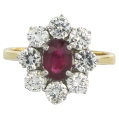Cluster ring with Ruby and brilliant cut diamond up to 1.60 ct 18k bicolour gold
